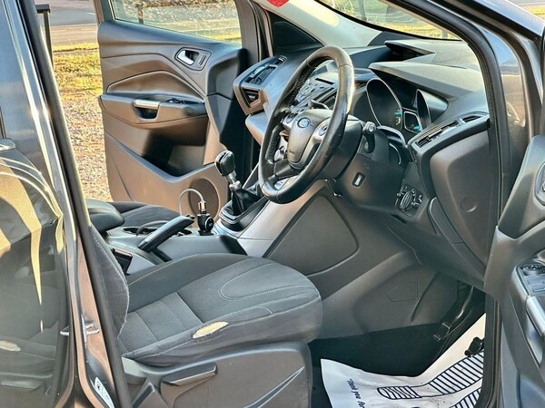 Used Ford Kuga 2015 for sale - 75767189: Photo 16