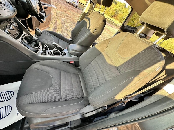 Used Ford Kuga 2015 for sale - 75767189: Photo 33