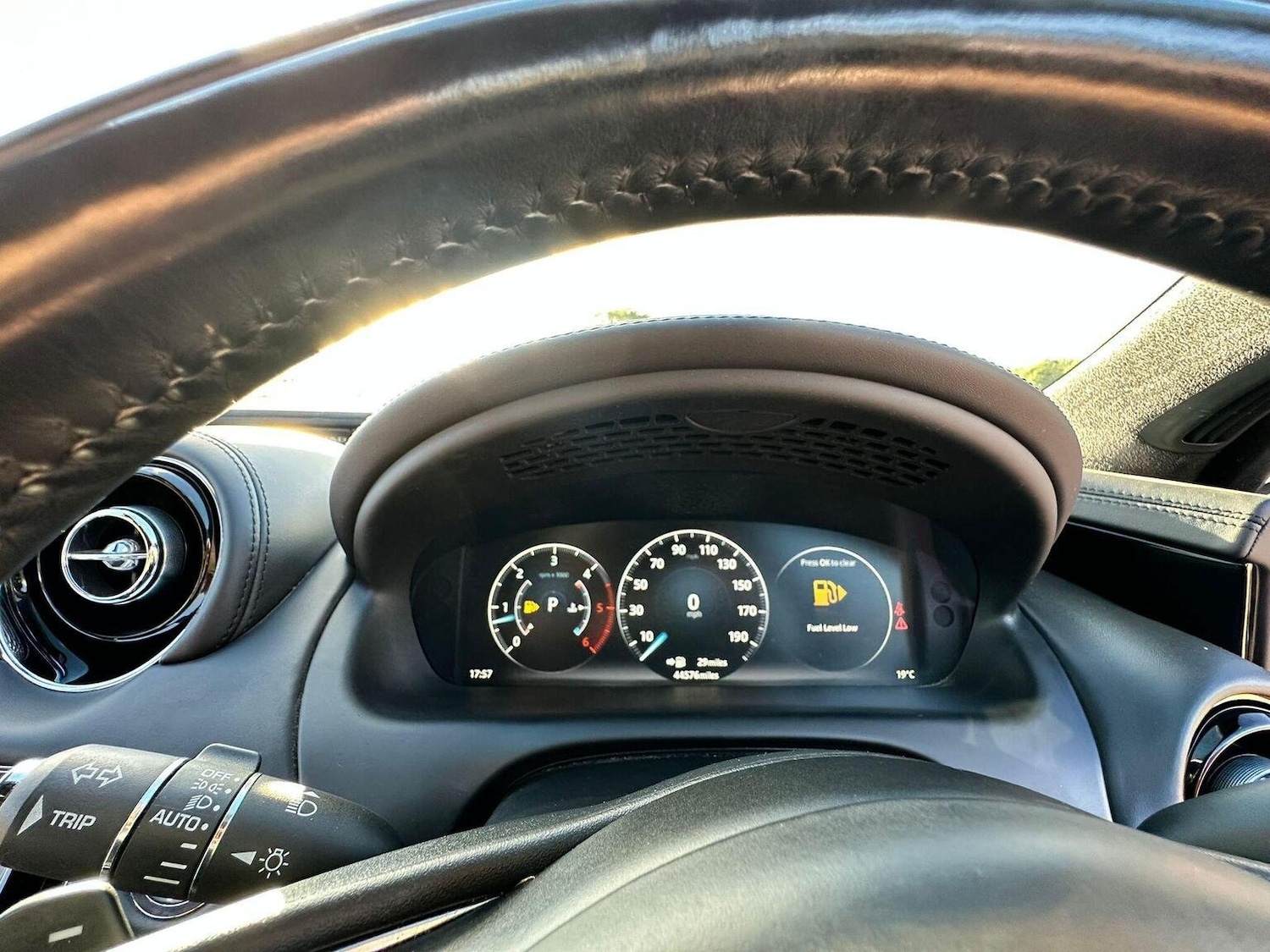 Vehicle 28