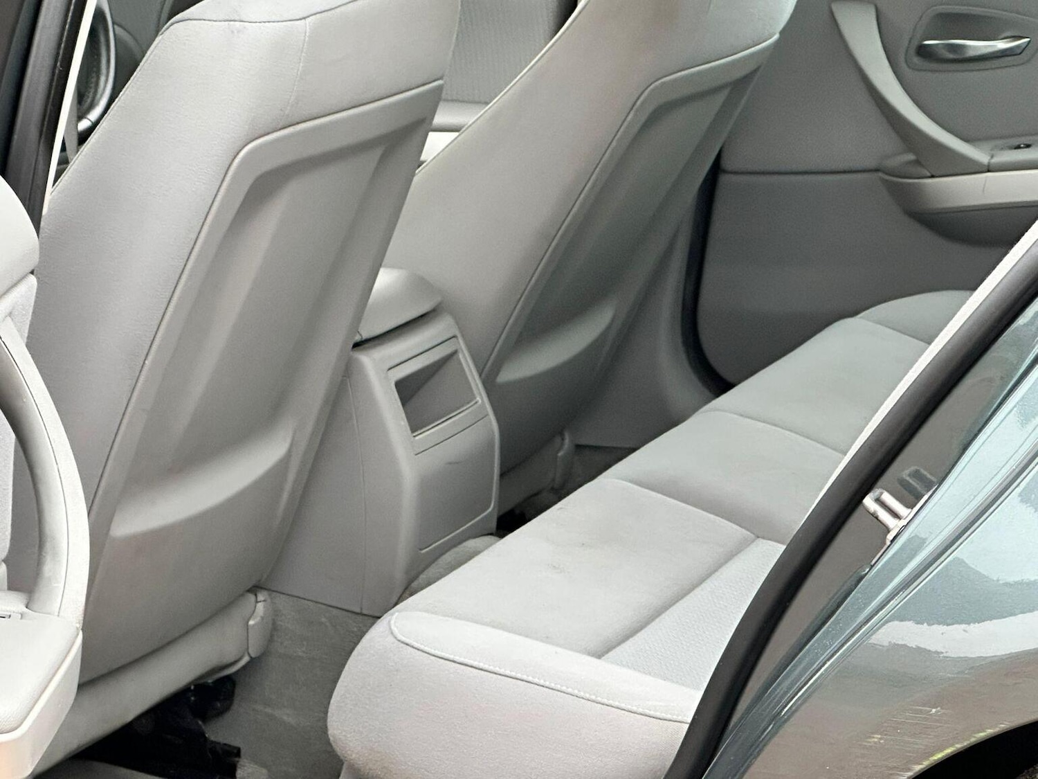 Used BMW 3 Series 2011 for sale - 76974408: Photo 24