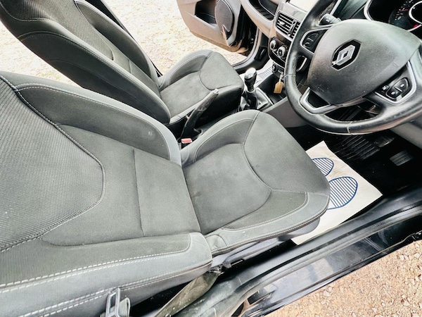 Used Renault Clio 2017 for sale - 75475540: Photo 17