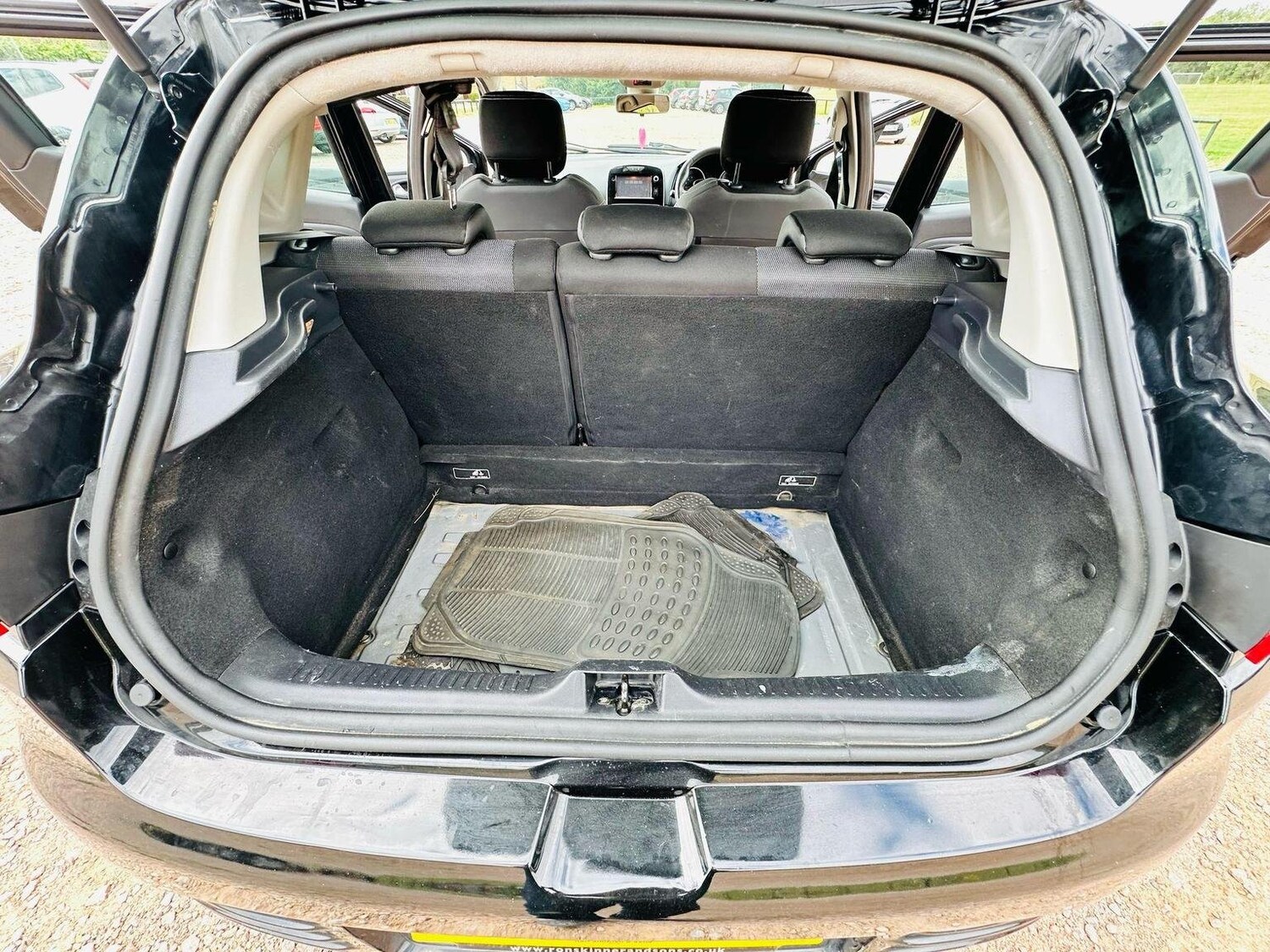 Vehicle 27