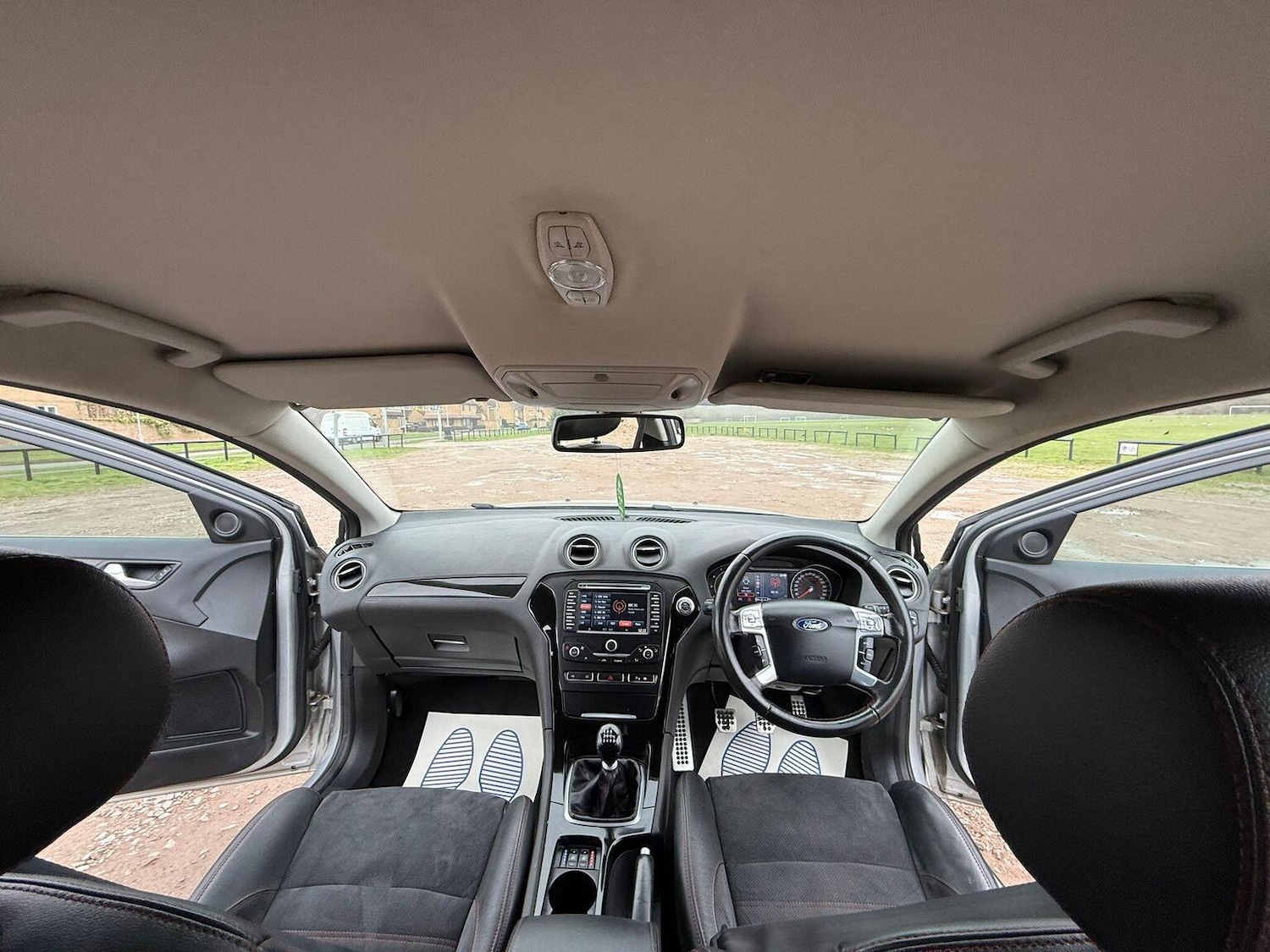 Used Ford Mondeo 2014 for sale - 77357332: Photo 16