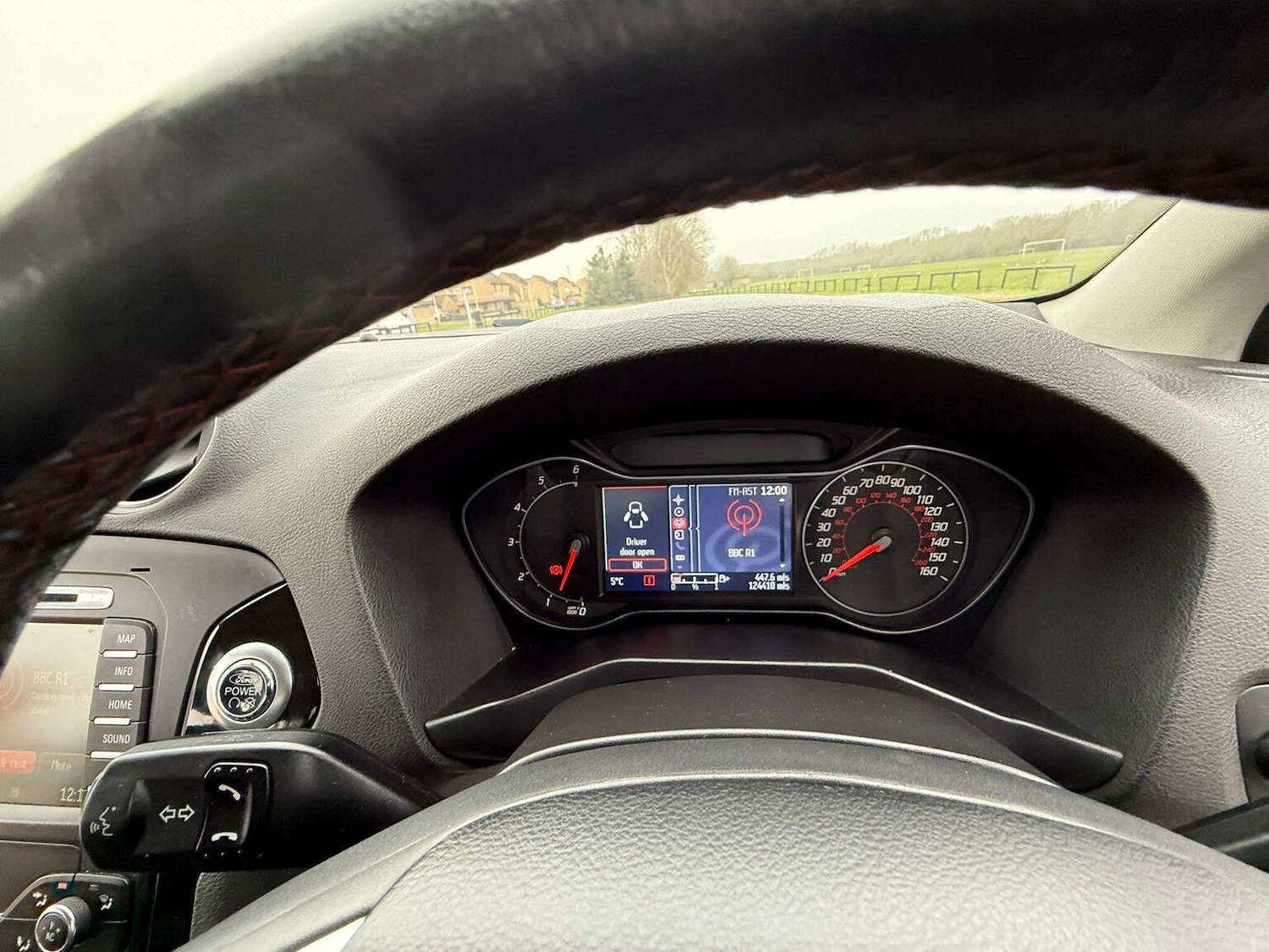 Used Ford Mondeo 2014 for sale - 77357332: Photo 29