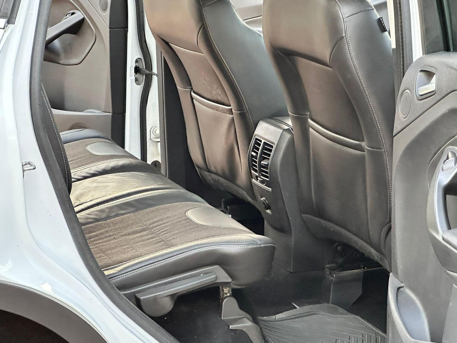 Used Ford Kuga 2014 for sale - 76769724: Photo 18