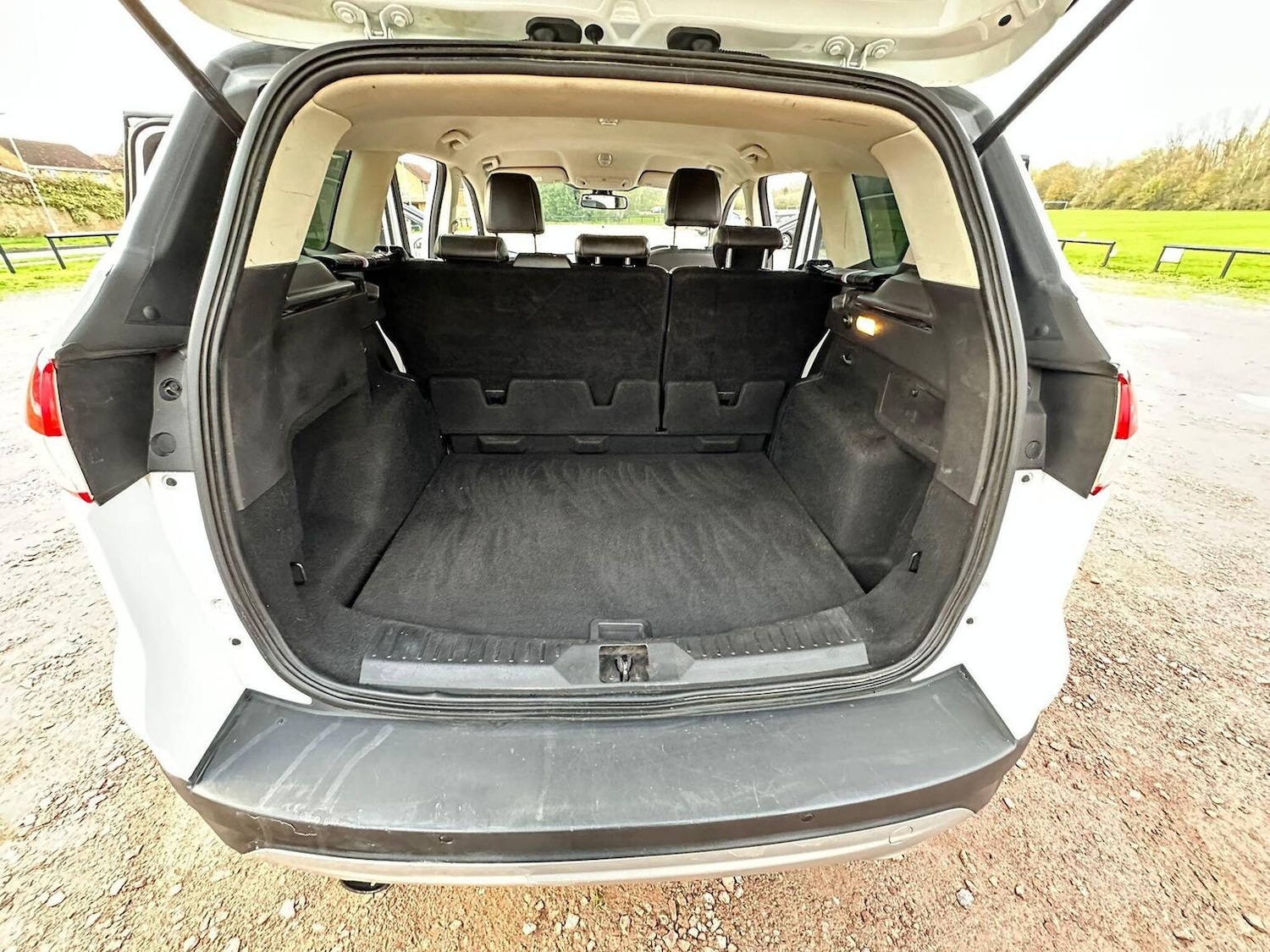 Used Ford Kuga 2014 for sale - 76769724: Photo 26