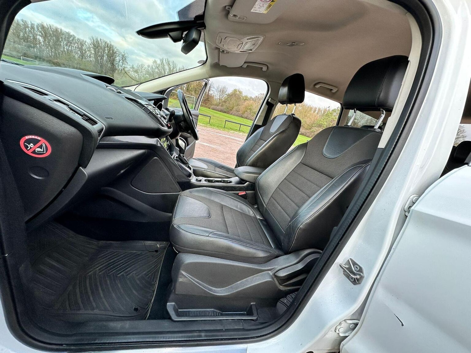 Used Ford Kuga 2014 for sale - 76769724: Photo 28