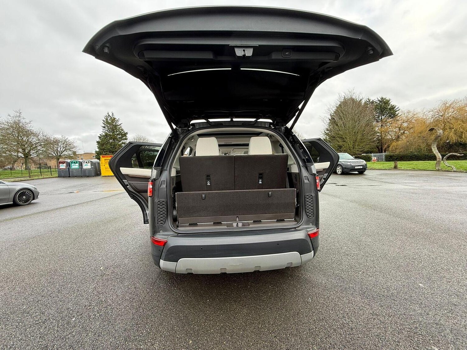 Used Land Rover Discovery 2017 for sale - 77501469: Photo 11