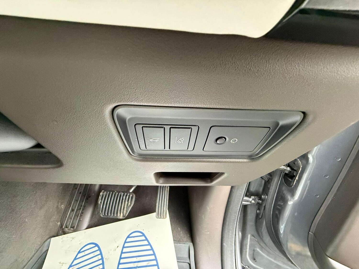 Used Land Rover Discovery 2017 for sale - 77501469: Photo 23