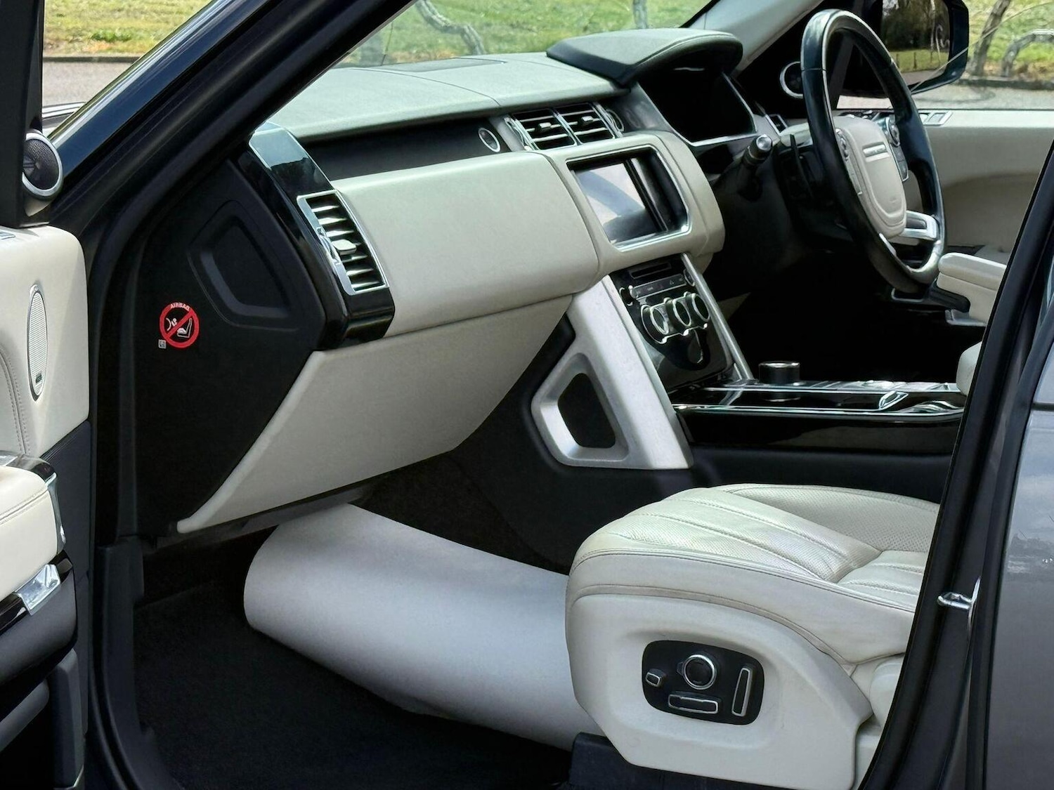 Used Land Rover Range Rover 2016 for sale - 78070358: Photo 31