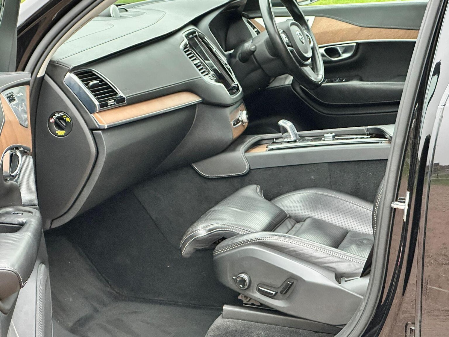 Used Volvo XC90 2016 for sale - 77173116: Photo 40