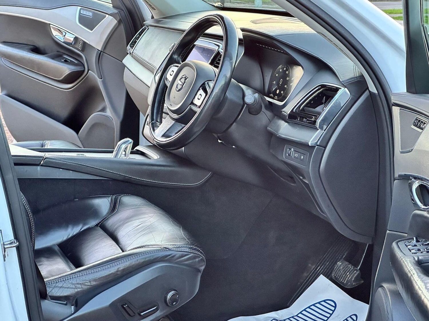 Used Volvo XC90 2016 for sale - 76957897: Photo 16