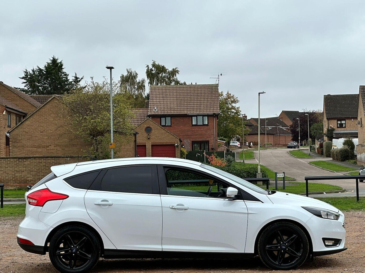 Used Ford Focus 2017 for sale - 76293190: Photo 12