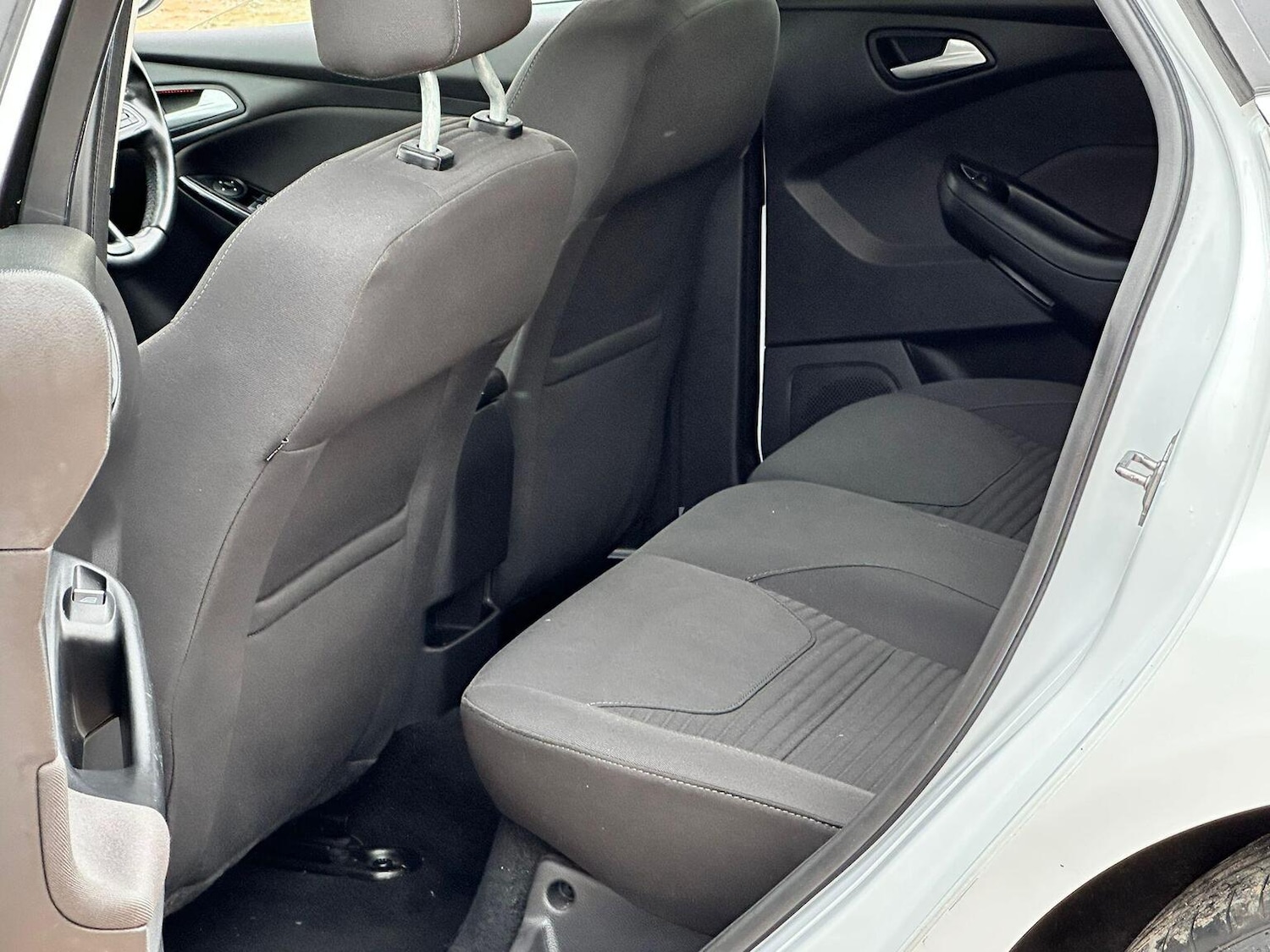 Used Ford Focus 2017 for sale - 76293190: Photo 18
