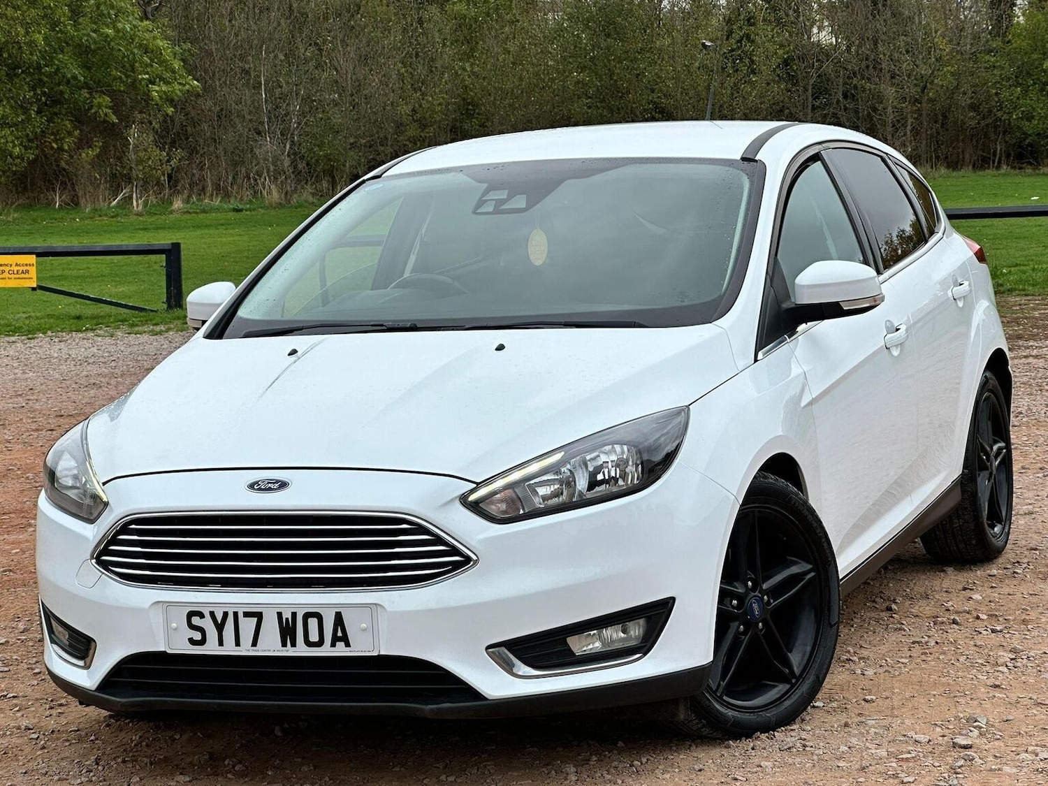 Used Ford Focus 2017 for sale - 76293190: Photo 3
