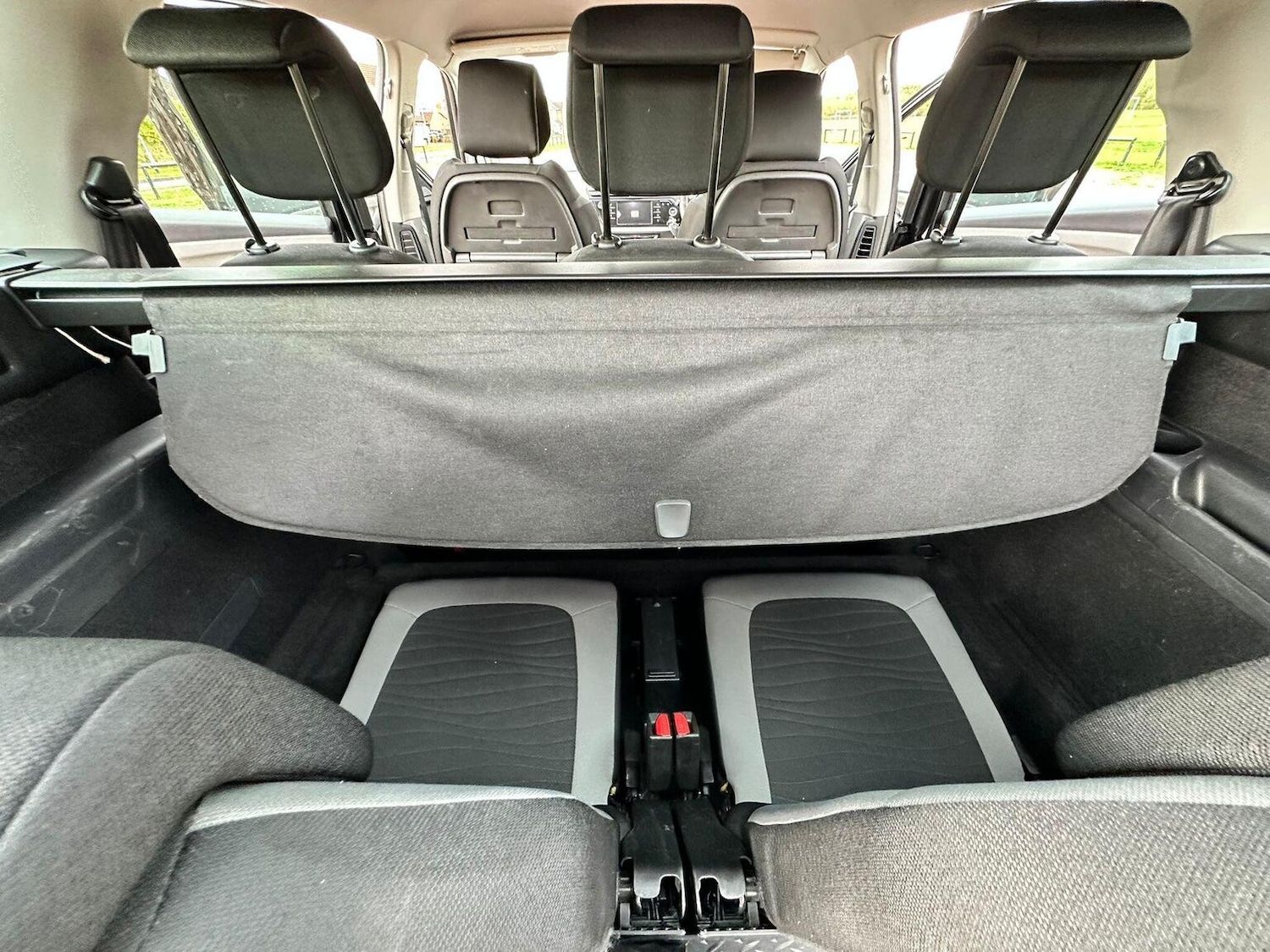 Used Citroen C4 Grand Picasso 2016 for sale - 76358234: Photo 32