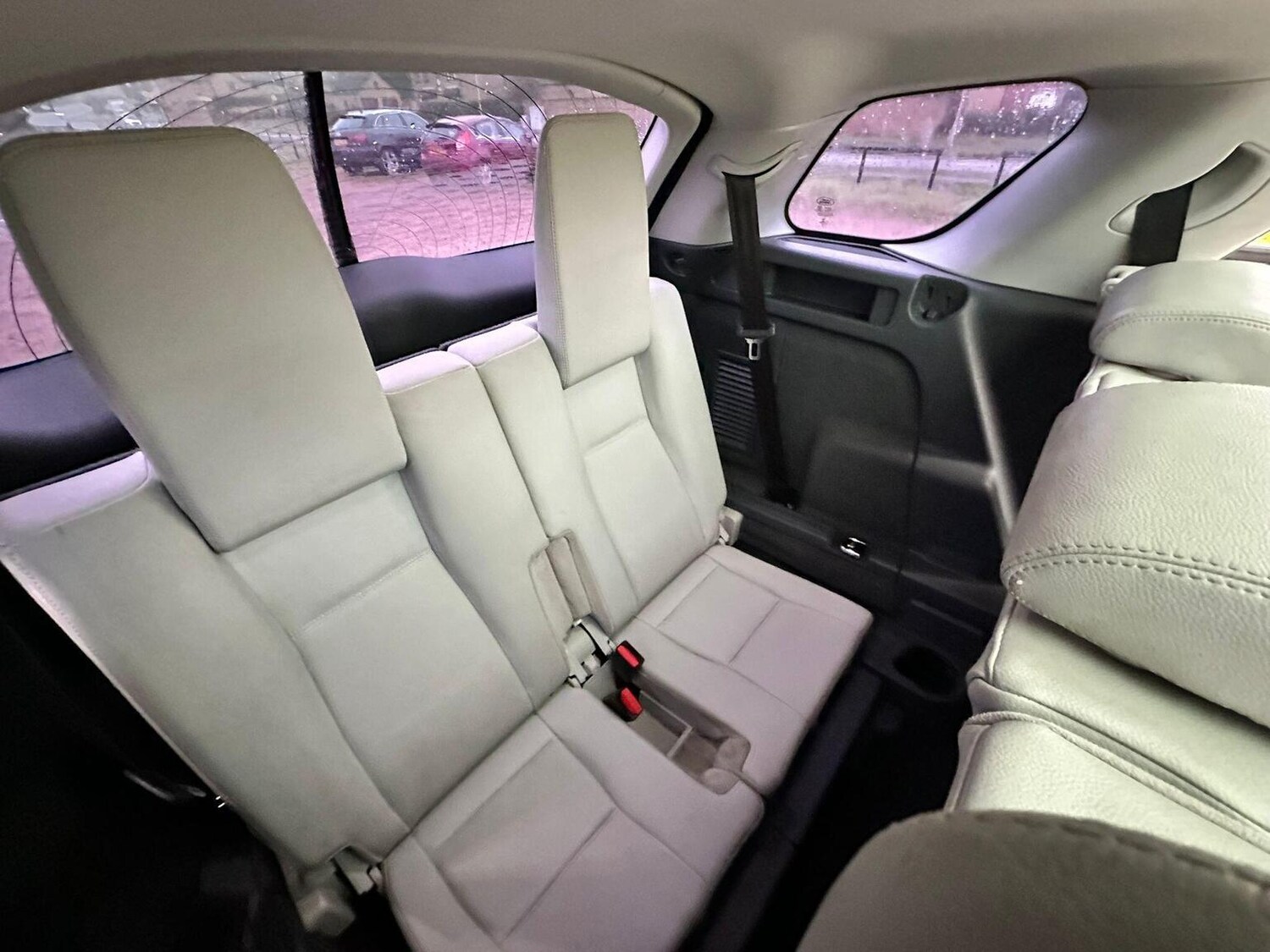 Used Land Rover Discovery Sport 2015 for sale - 76605890: Photo 24