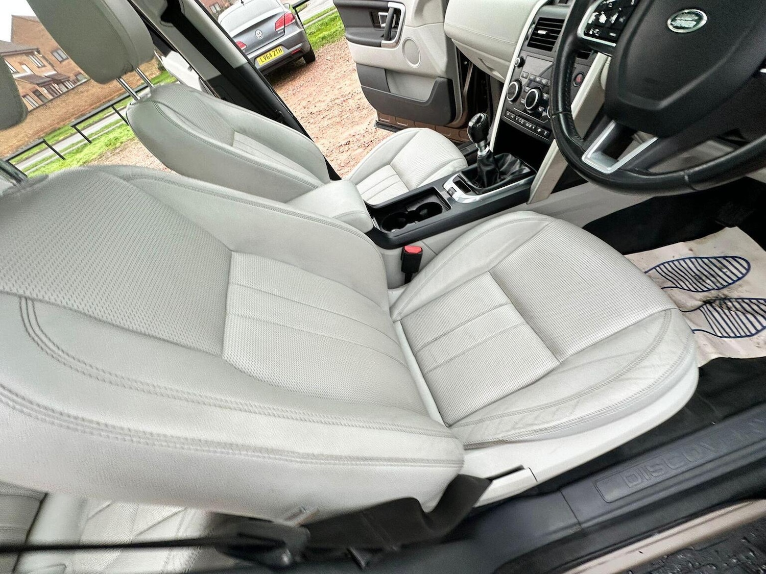 Used Land Rover Discovery Sport 2015 for sale - 76605890: Photo 34