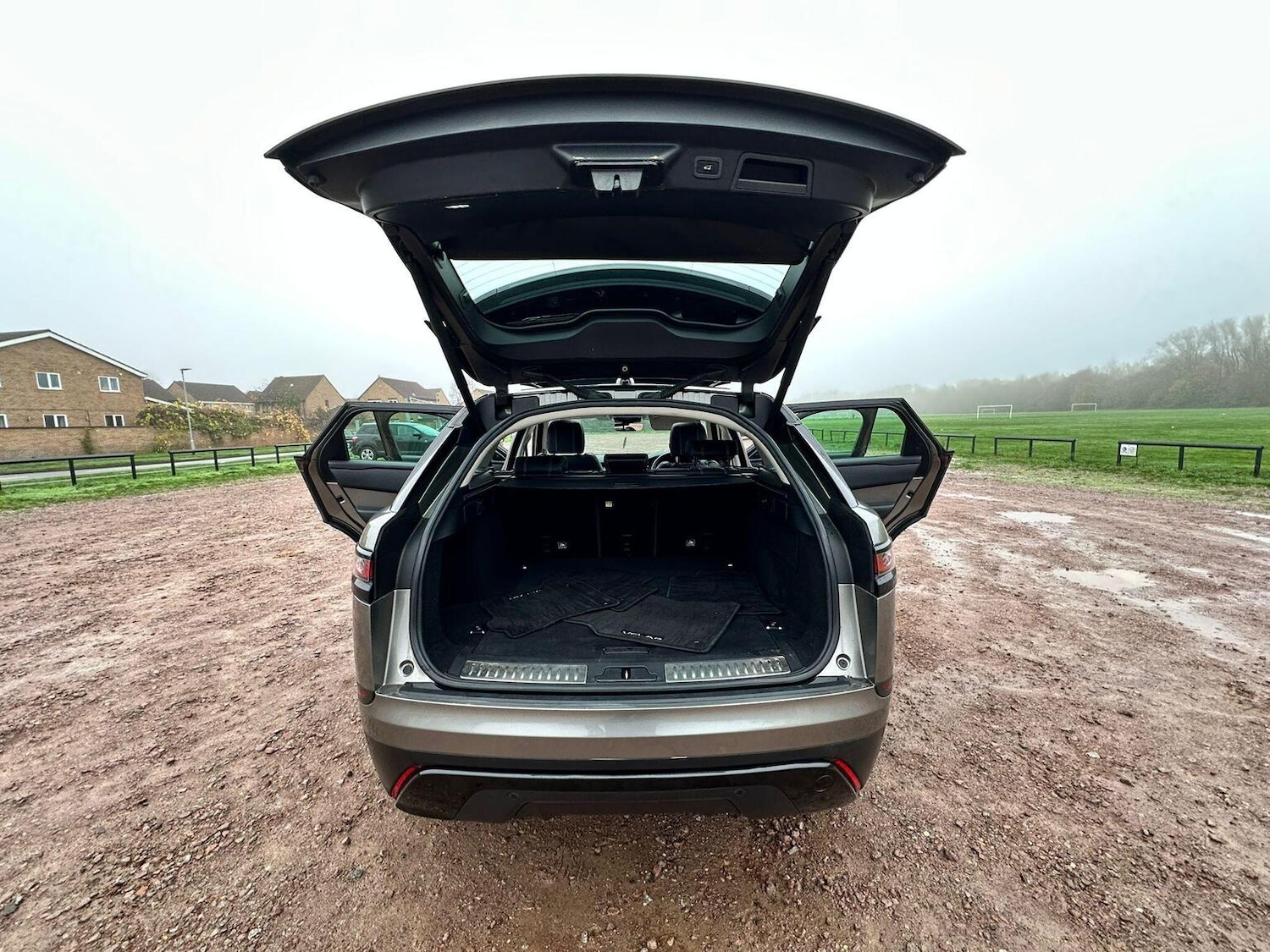 Used Land Rover Range Rover Velar 2018 for sale - 77173043: Photo 34