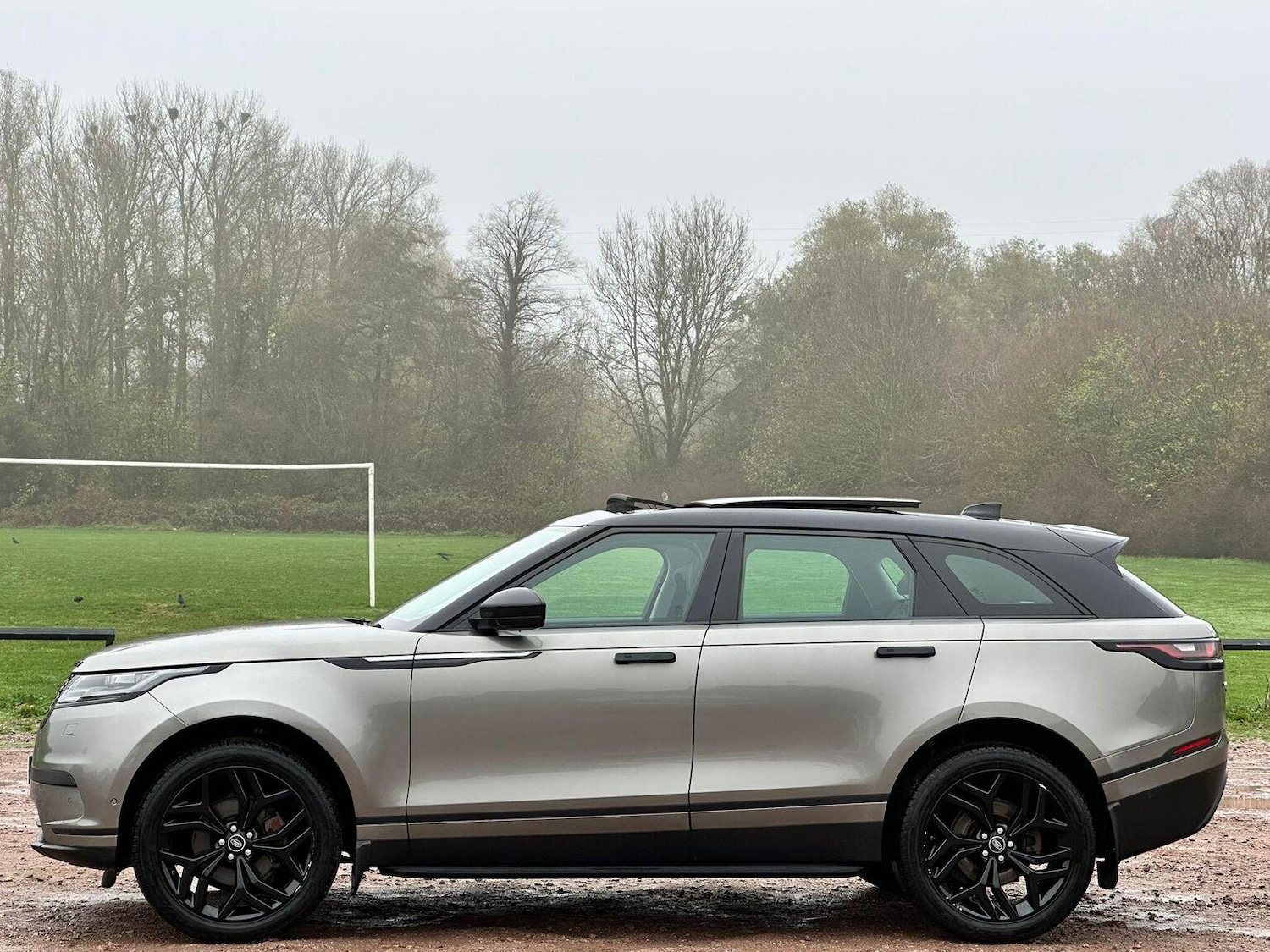 Used Land Rover Range Rover Velar 2018 for sale - 77173043: Photo 9