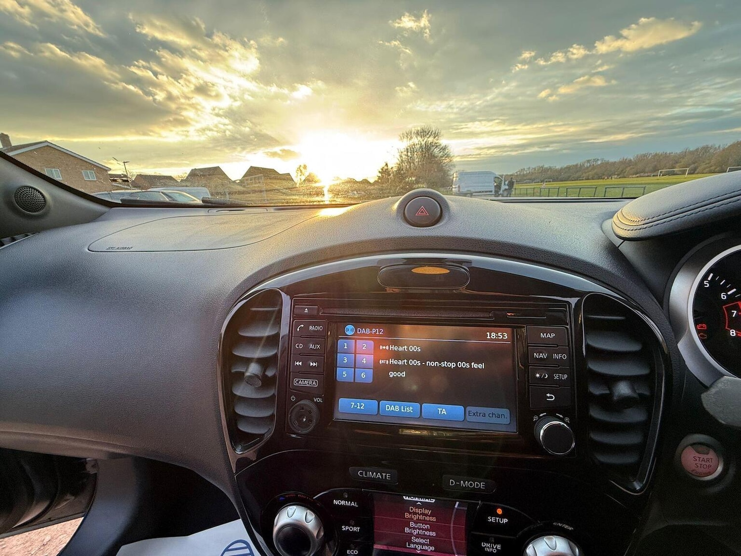 Used Nissan Juke 2017 for sale - 78070376: Photo 39
