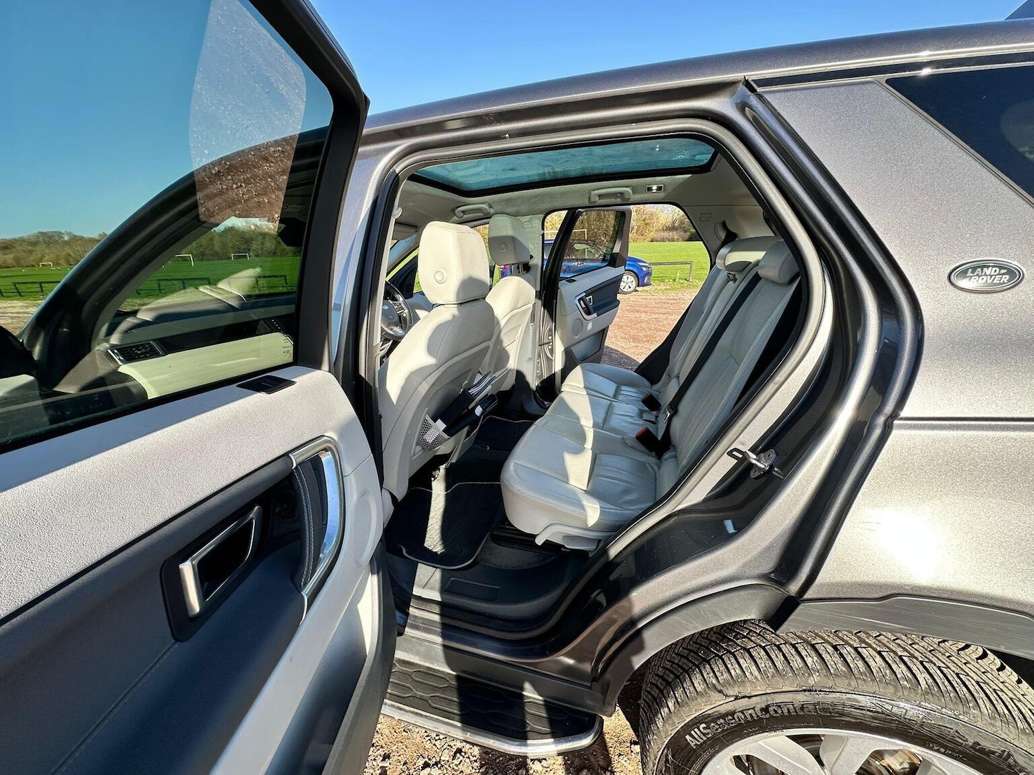 Used Land Rover Discovery Sport 2015 for sale - 76605721: Photo 19