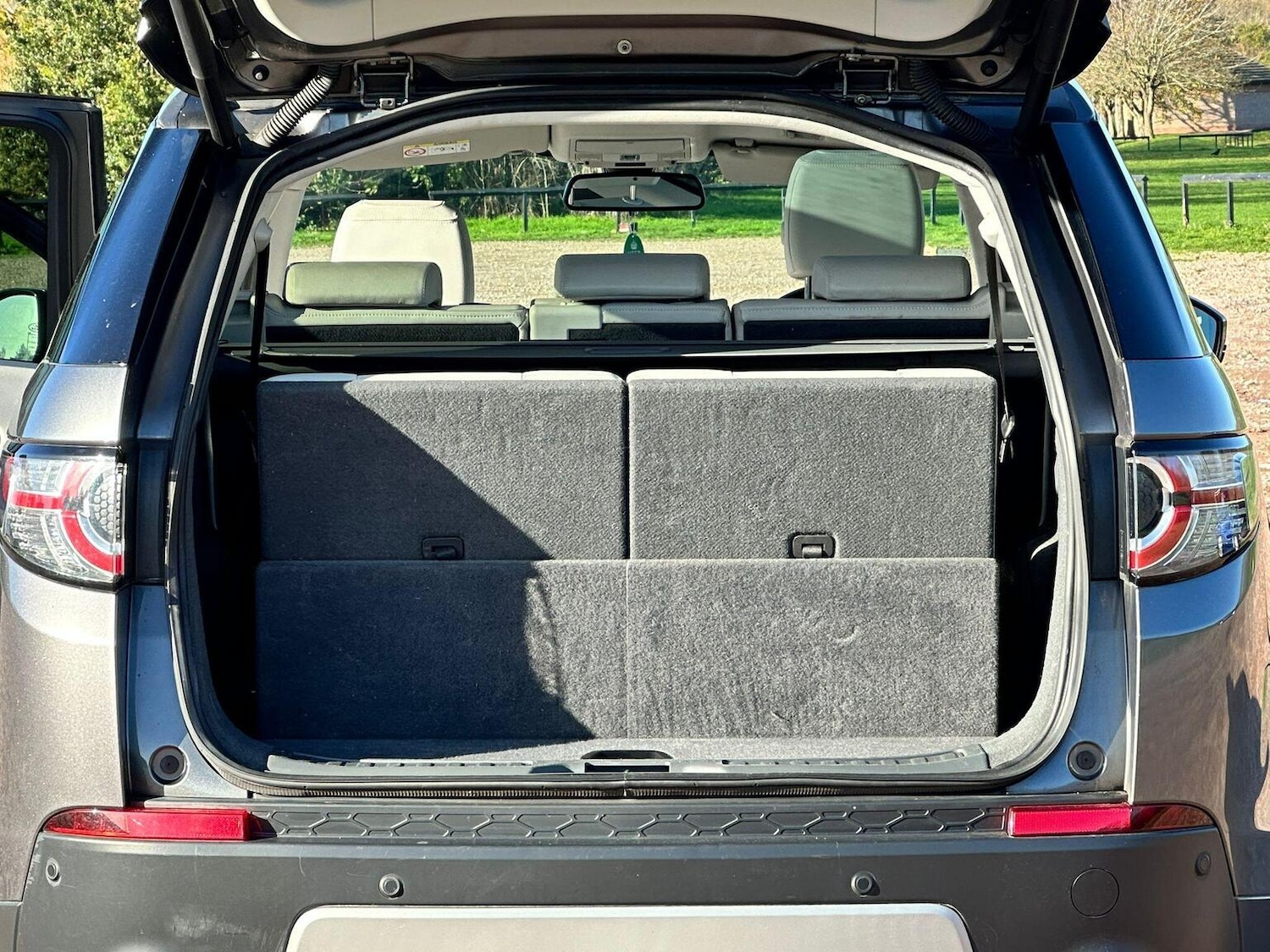 Used Land Rover Discovery Sport 2015 for sale - 76605721: Photo 25