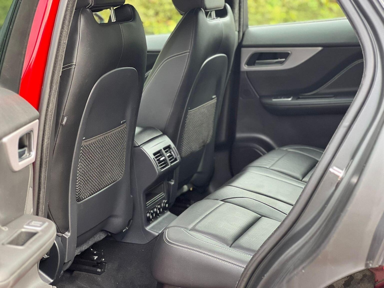 Used Jaguar F-Pace 2019 for sale - 77851368: Photo 18