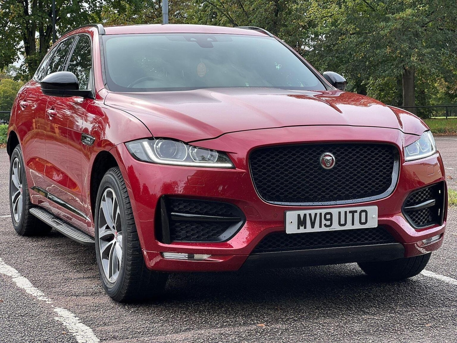 Used Jaguar F-Pace 2019 for sale - 77851368: Photo 6