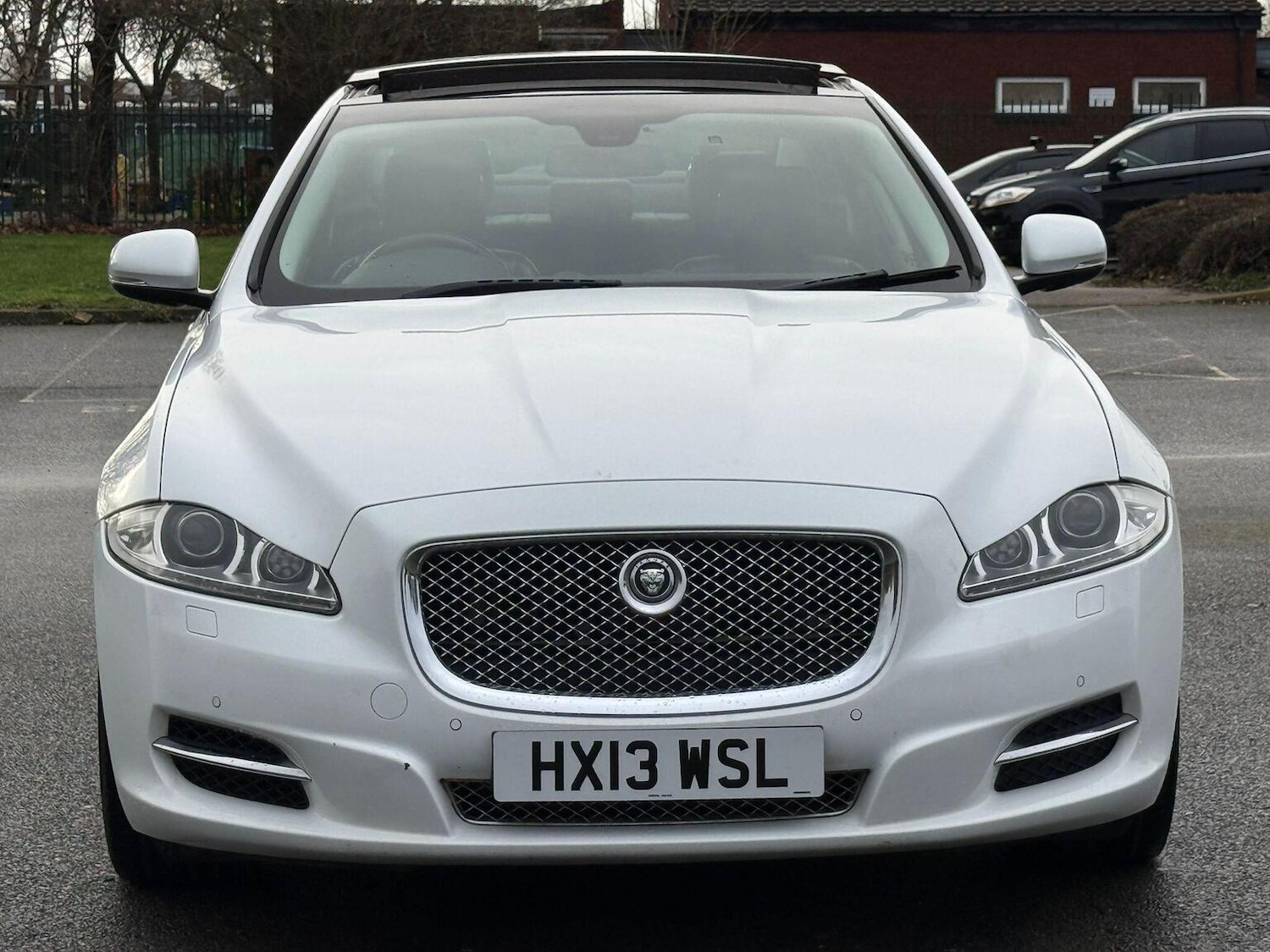Used Jaguar XJ 2013 for sale - 77501456: Photo 2