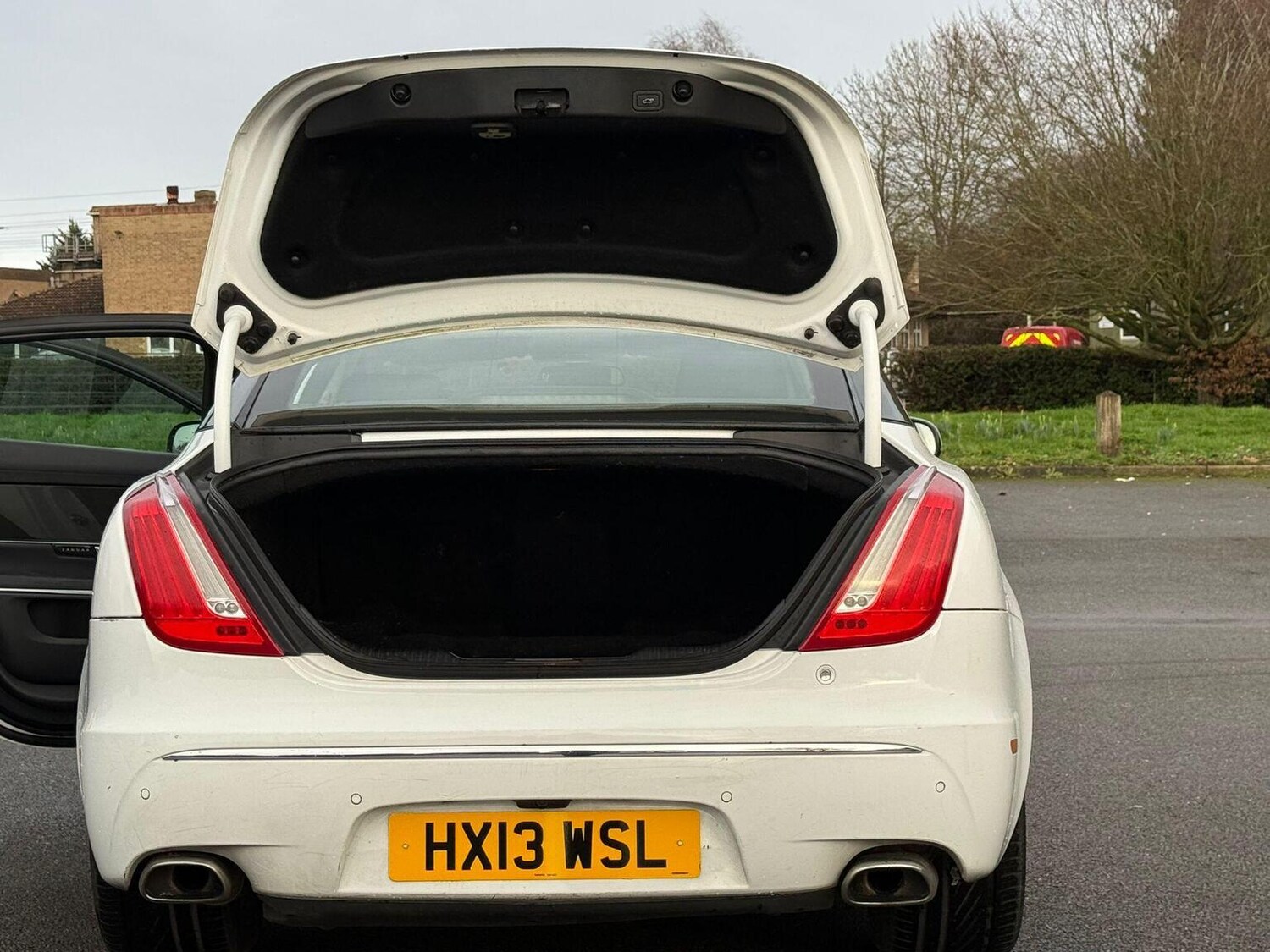 Used Jaguar XJ 2013 for sale - 77501456: Photo 26