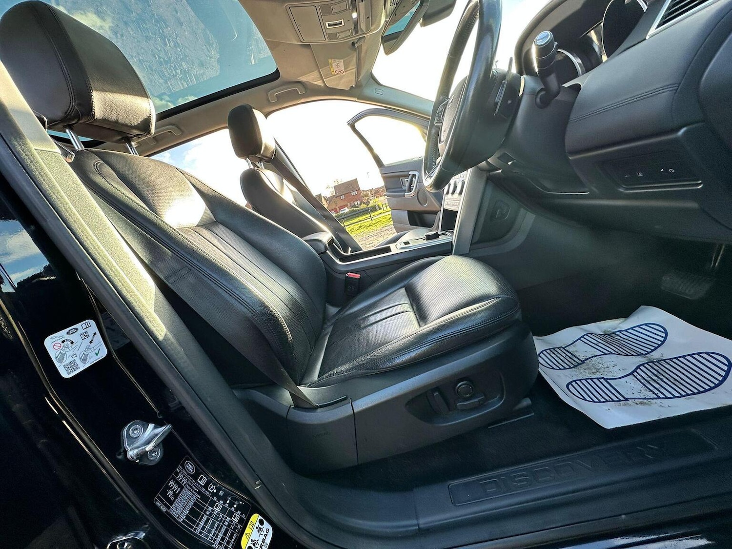 Used Land Rover Discovery Sport 2017 for sale - 76769742: Photo 16