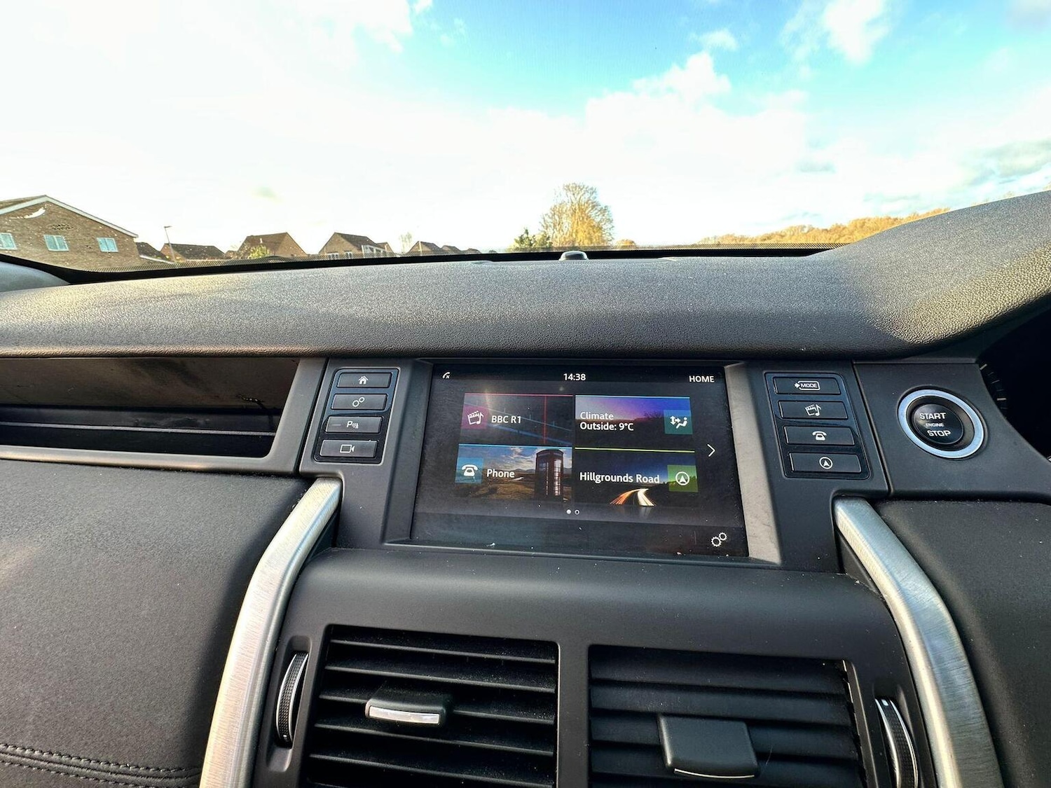 Used Land Rover Discovery Sport 2017 for sale - 76769742: Photo 24