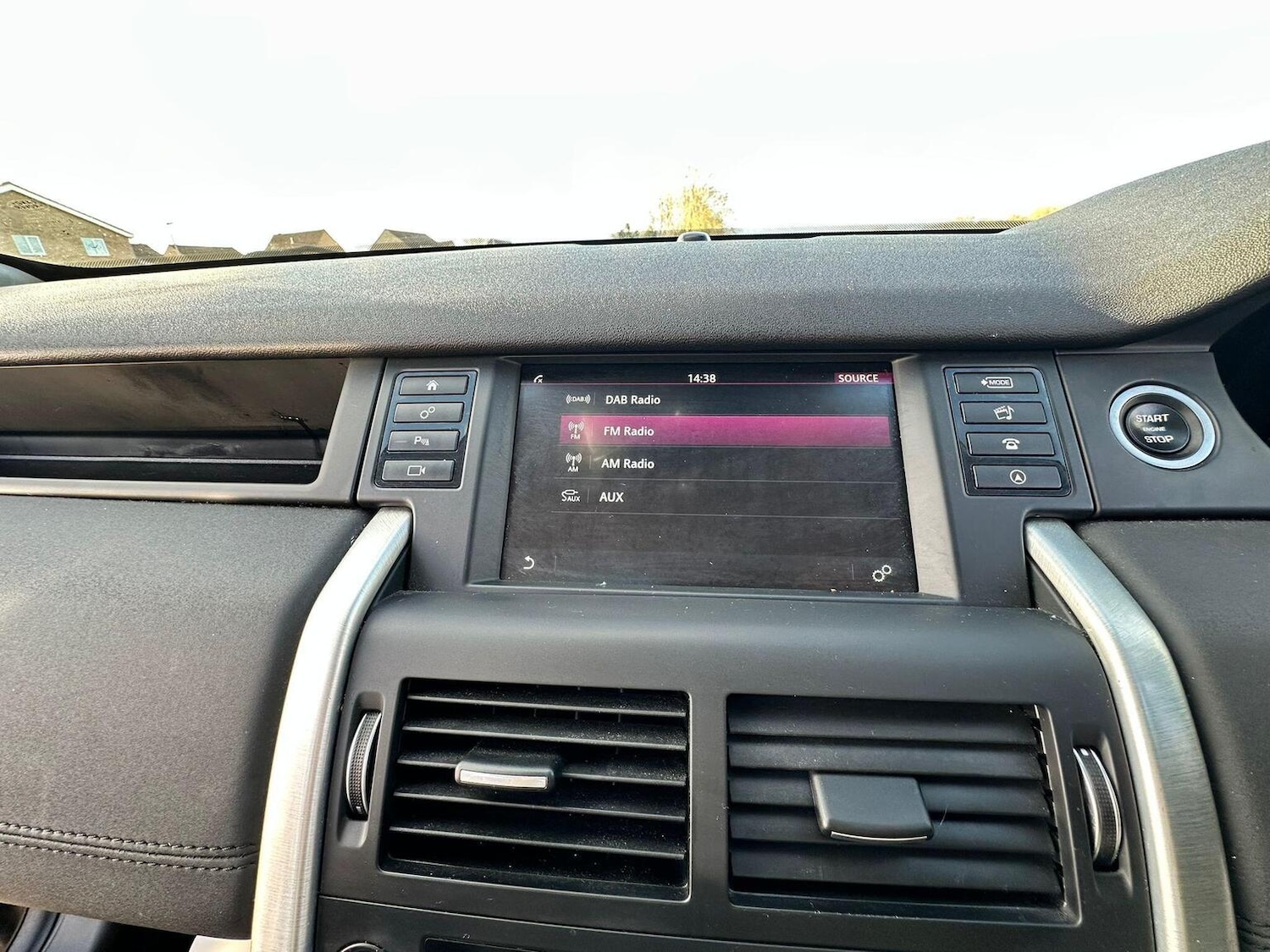 Used Land Rover Discovery Sport 2017 for sale - 76769742: Photo 26