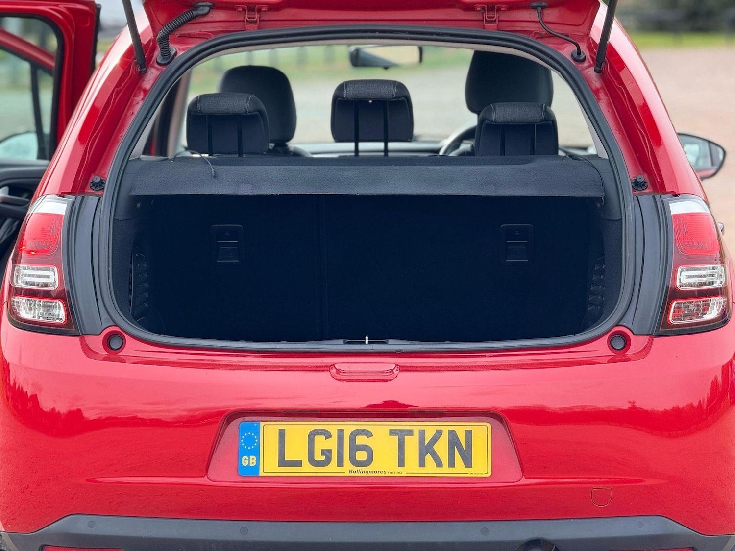 Vehicle 25