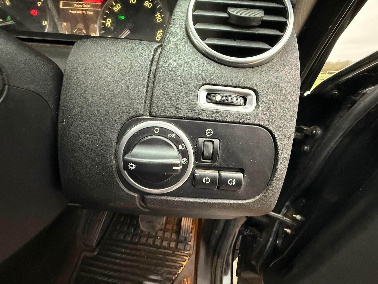 Used Land Rover Discovery 2011 for sale - 77385274: Photo 27