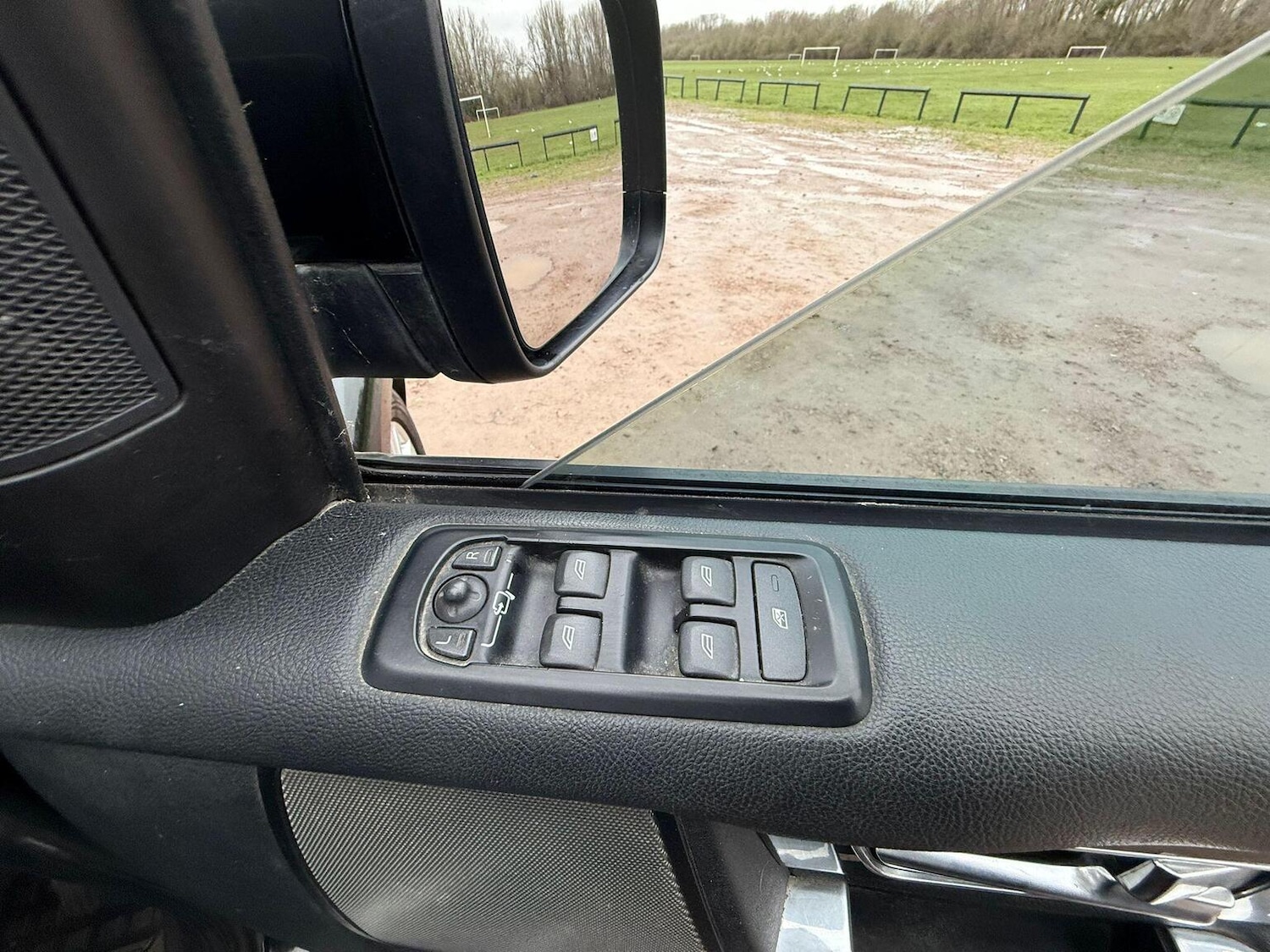 Used Land Rover Discovery 2011 for sale - 77385274: Photo 28