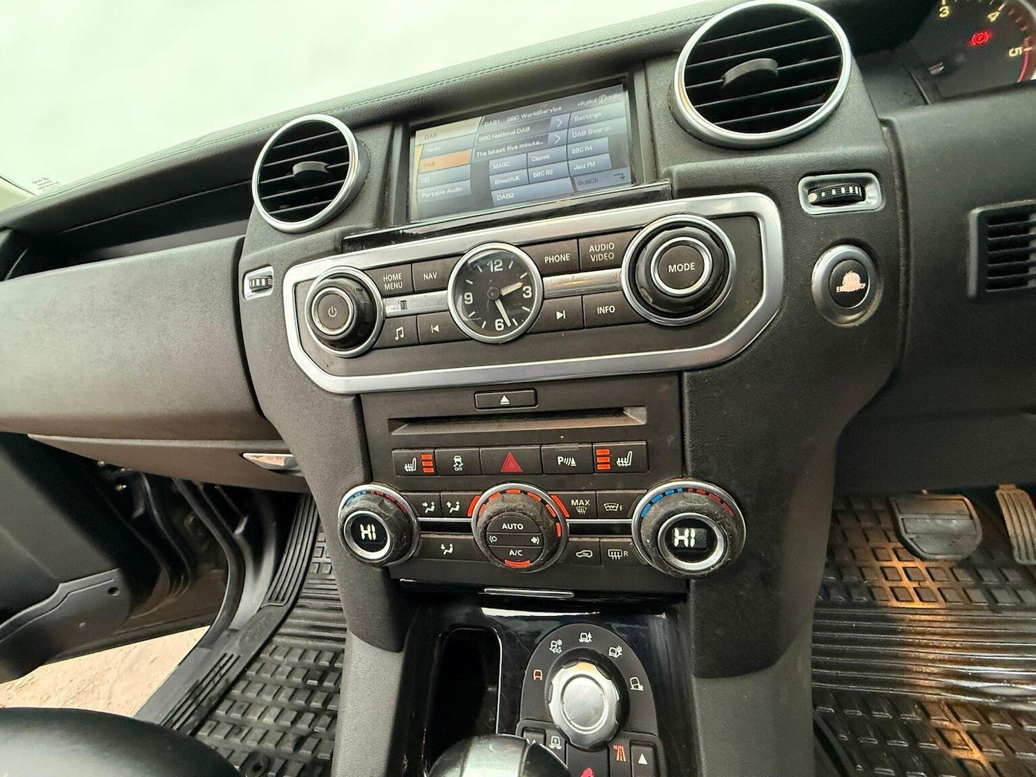 Used Land Rover Discovery 2011 for sale - 77385274: Photo 30