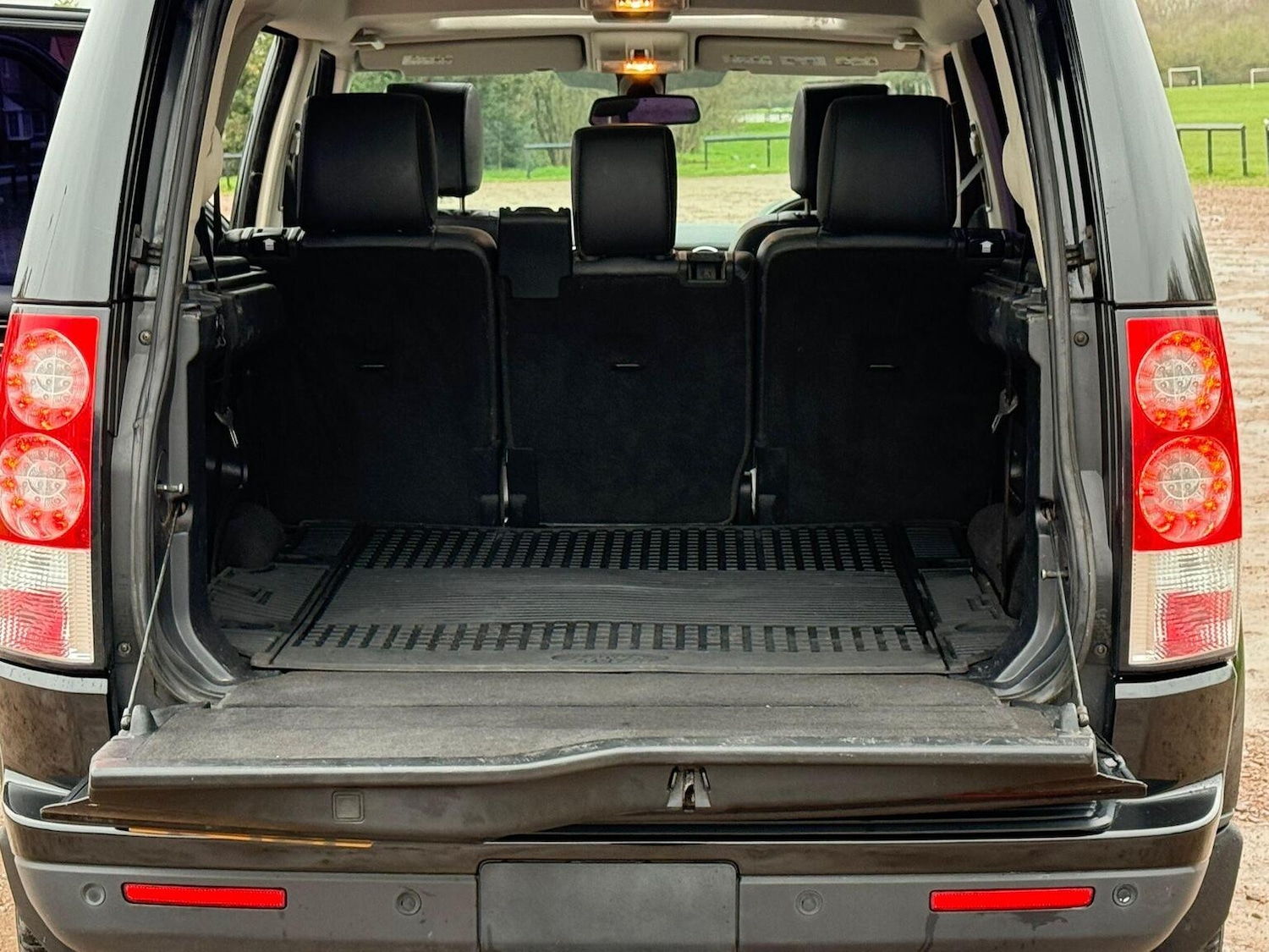 Used Land Rover Discovery 2011 for sale - 77385274: Photo 35