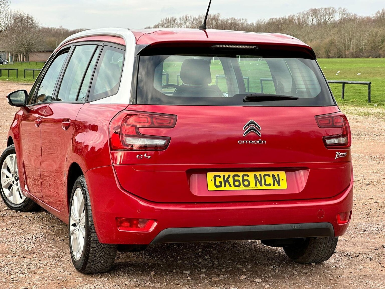 Used Citroen C4 Grand Picasso 2016 for sale - 77173158: Photo 4