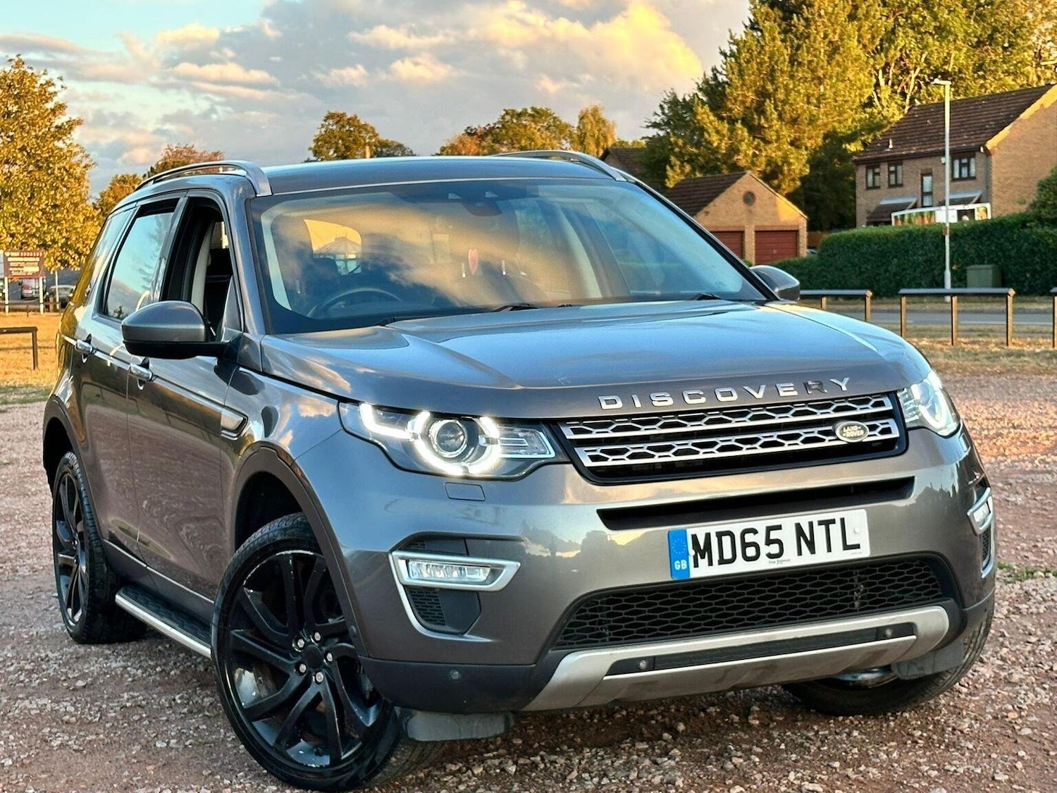 Used Land Rover Discovery Sport 2015 for sale - 76794313: Photo 1