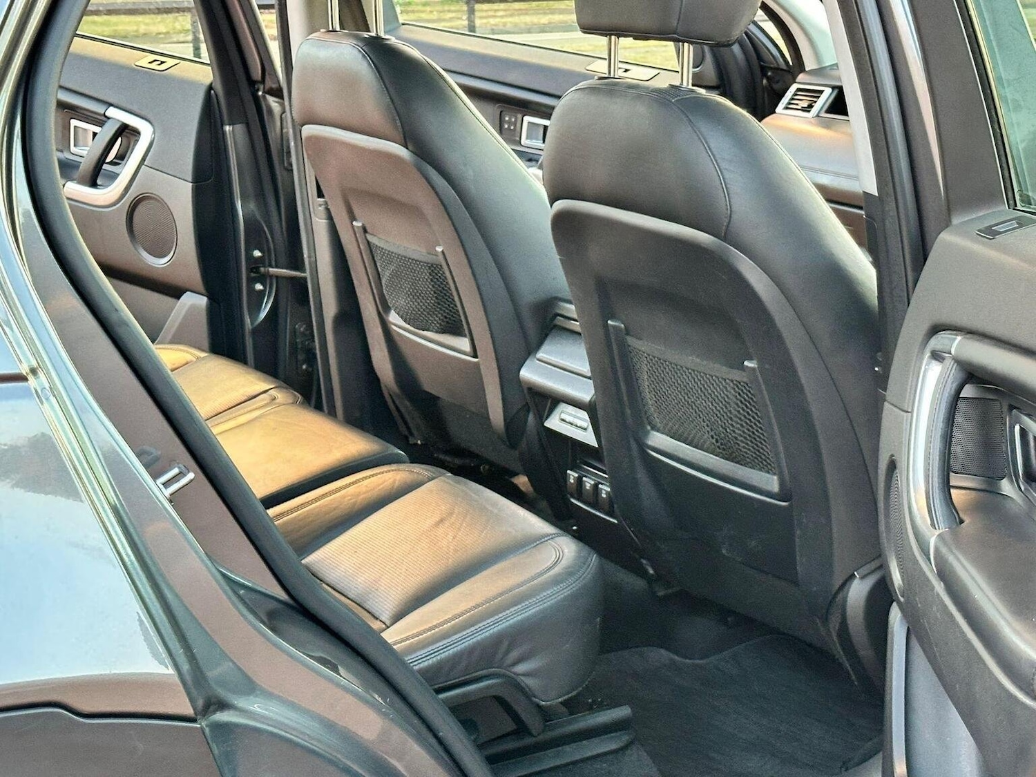 Used Land Rover Discovery Sport 2015 for sale - 76794313: Photo 15