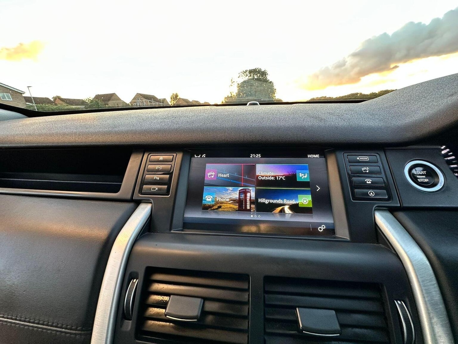 Used Land Rover Discovery Sport 2015 for sale - 76794313: Photo 22