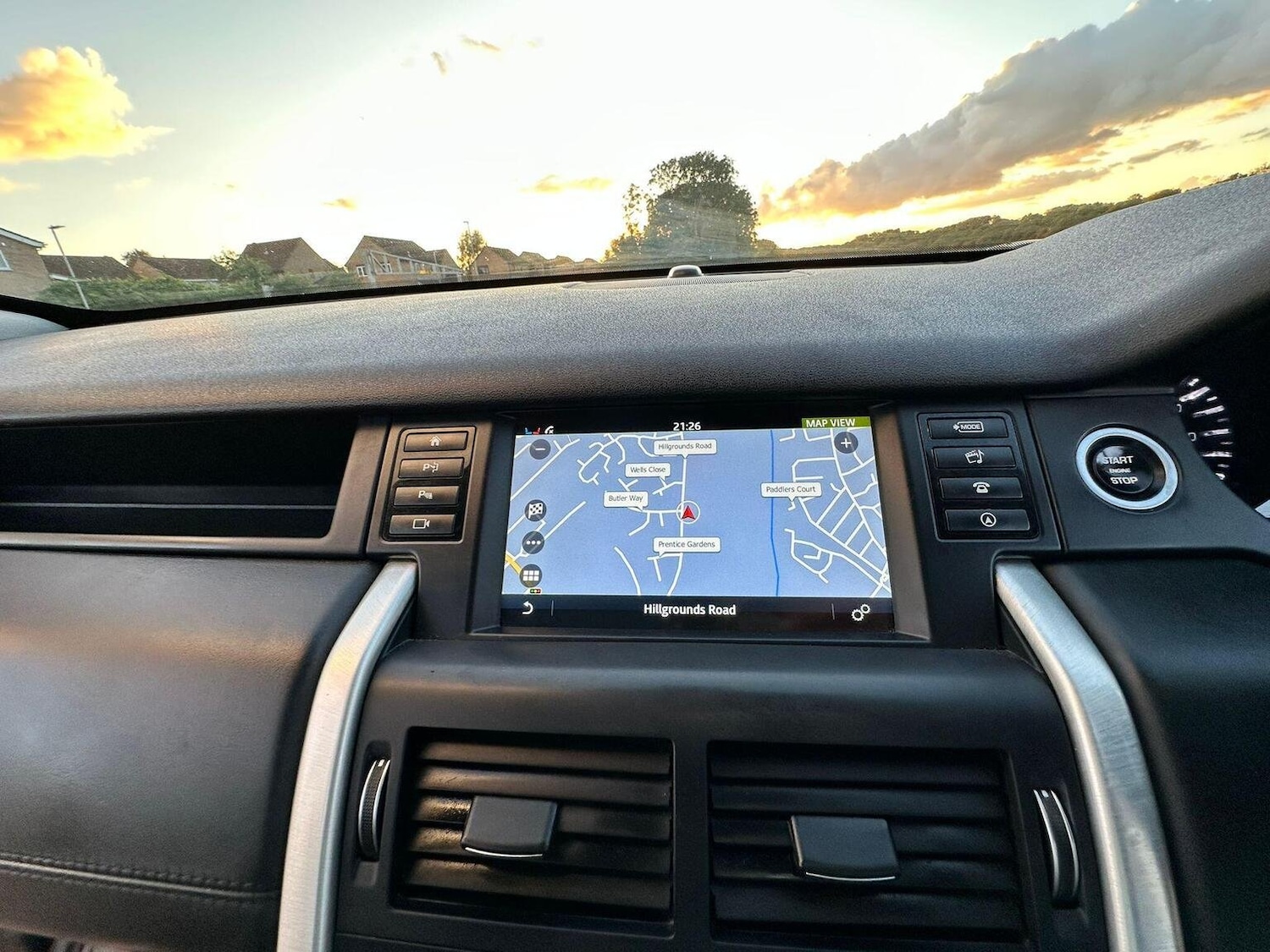 Used Land Rover Discovery Sport 2015 for sale - 76794313: Photo 24