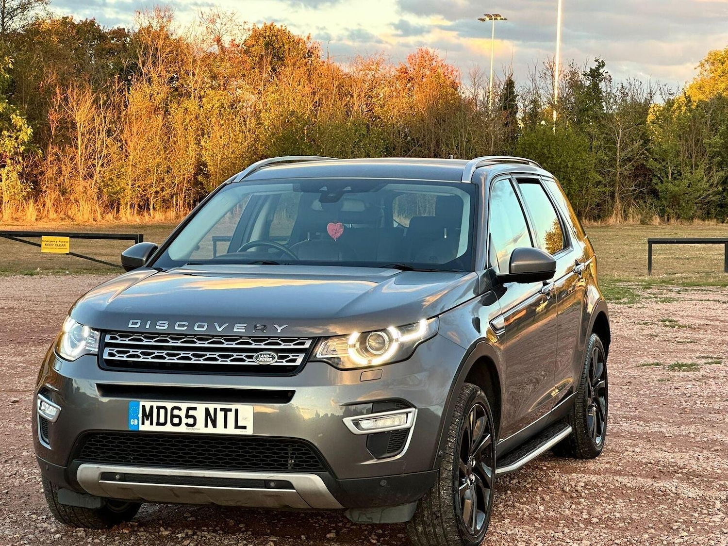 Used Land Rover Discovery Sport 2015 for sale - 76794313: Photo 7