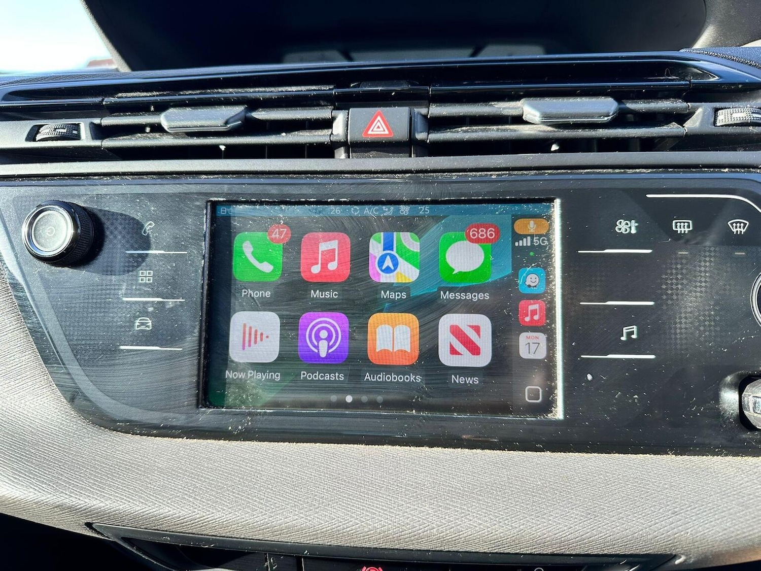 Used Citroen C4 Grand Picasso 2017 for sale - 76605836: Photo 24