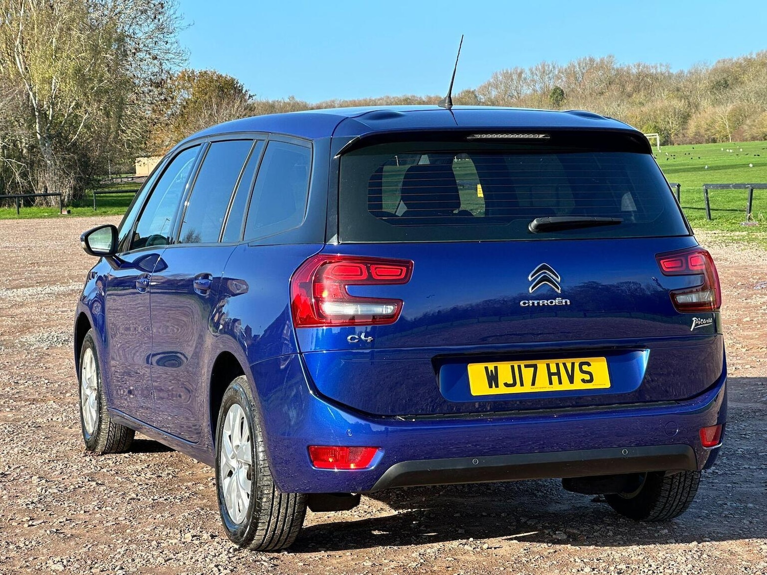 Used Citroen C4 Grand Picasso 2017 for sale - 76605836: Photo 4