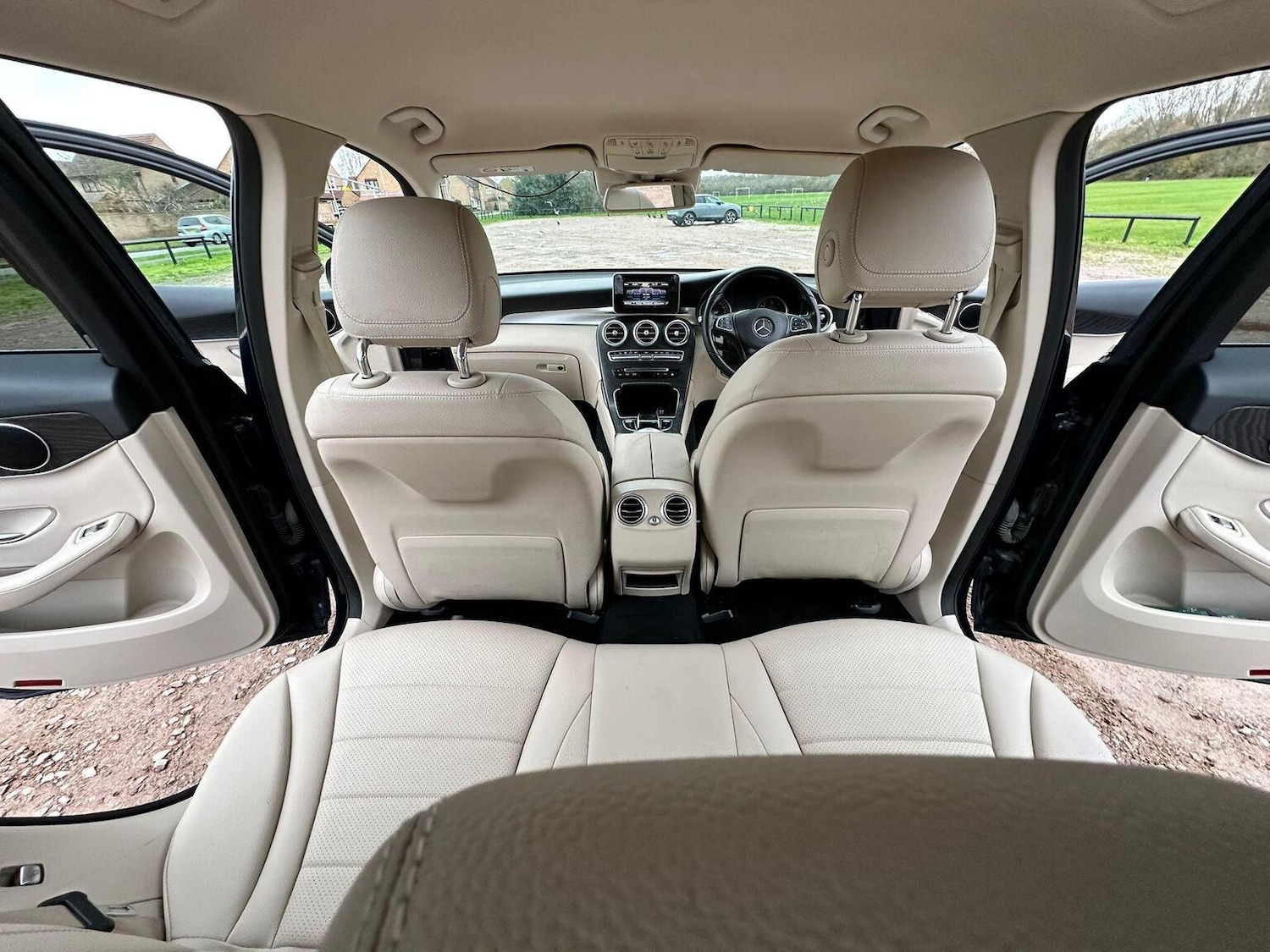 Used Mercedes-Benz GLC 2017 for sale - 77173015: Photo 18