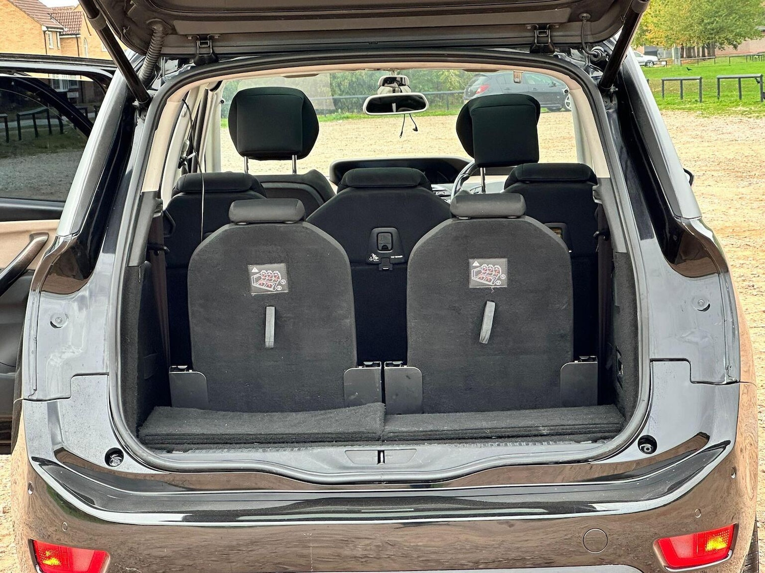 Used Citroen C4 Grand Picasso 2014 for sale - 76358076: Photo 23