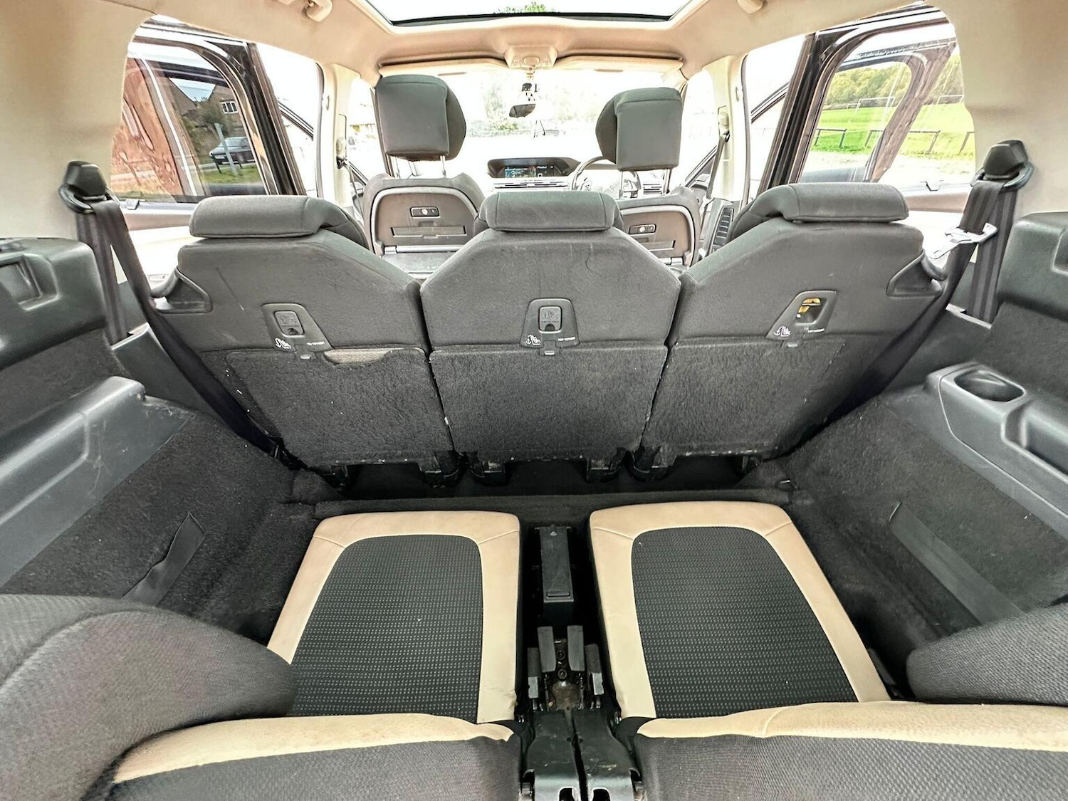 Used Citroen C4 Grand Picasso 2014 for sale - 76358076: Photo 25